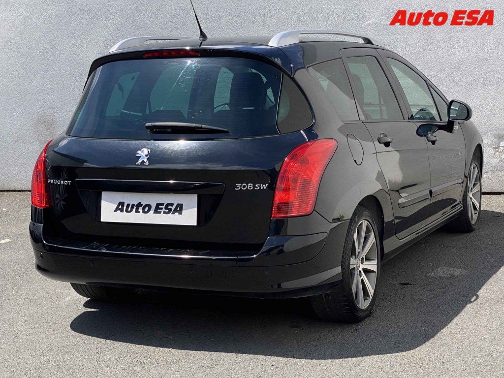 Peugeot 308, 1.6 i,+ kola - fotka 4