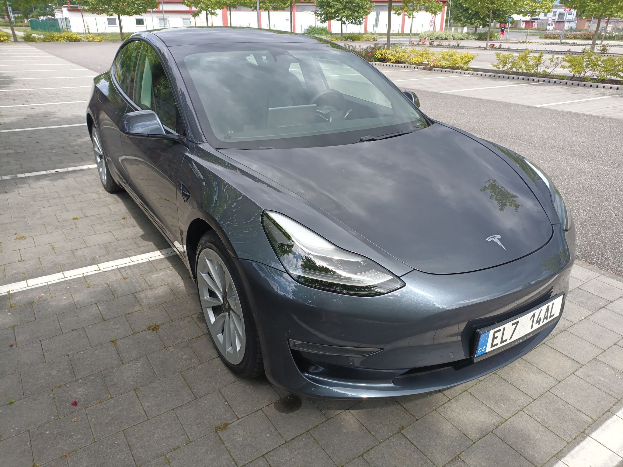 Tesla Model 3, LR AWD | Nové Pneu | Top Stav