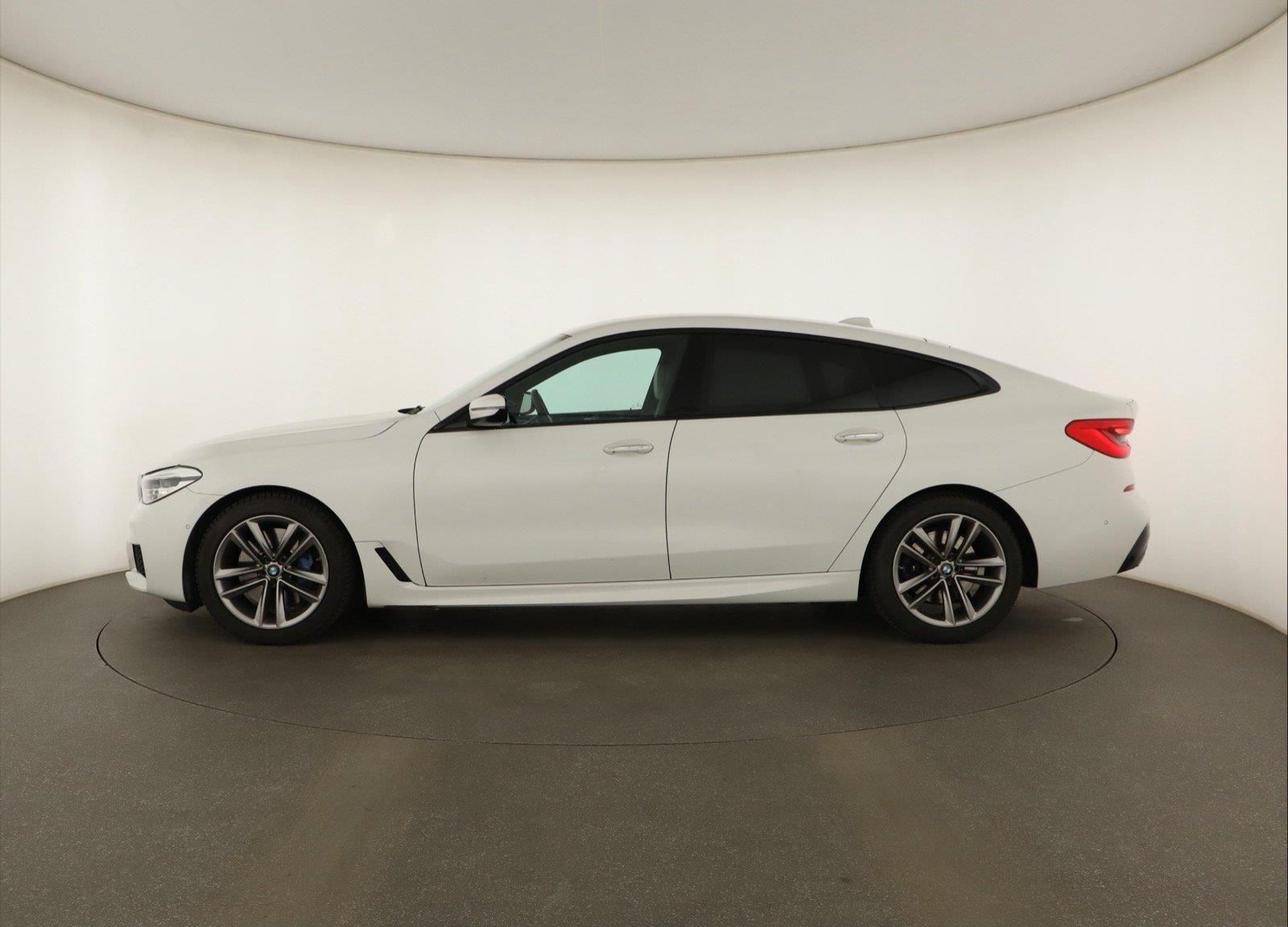 BMW Řada 6, 640i GT, M Sport, 4X4 - fotka 3