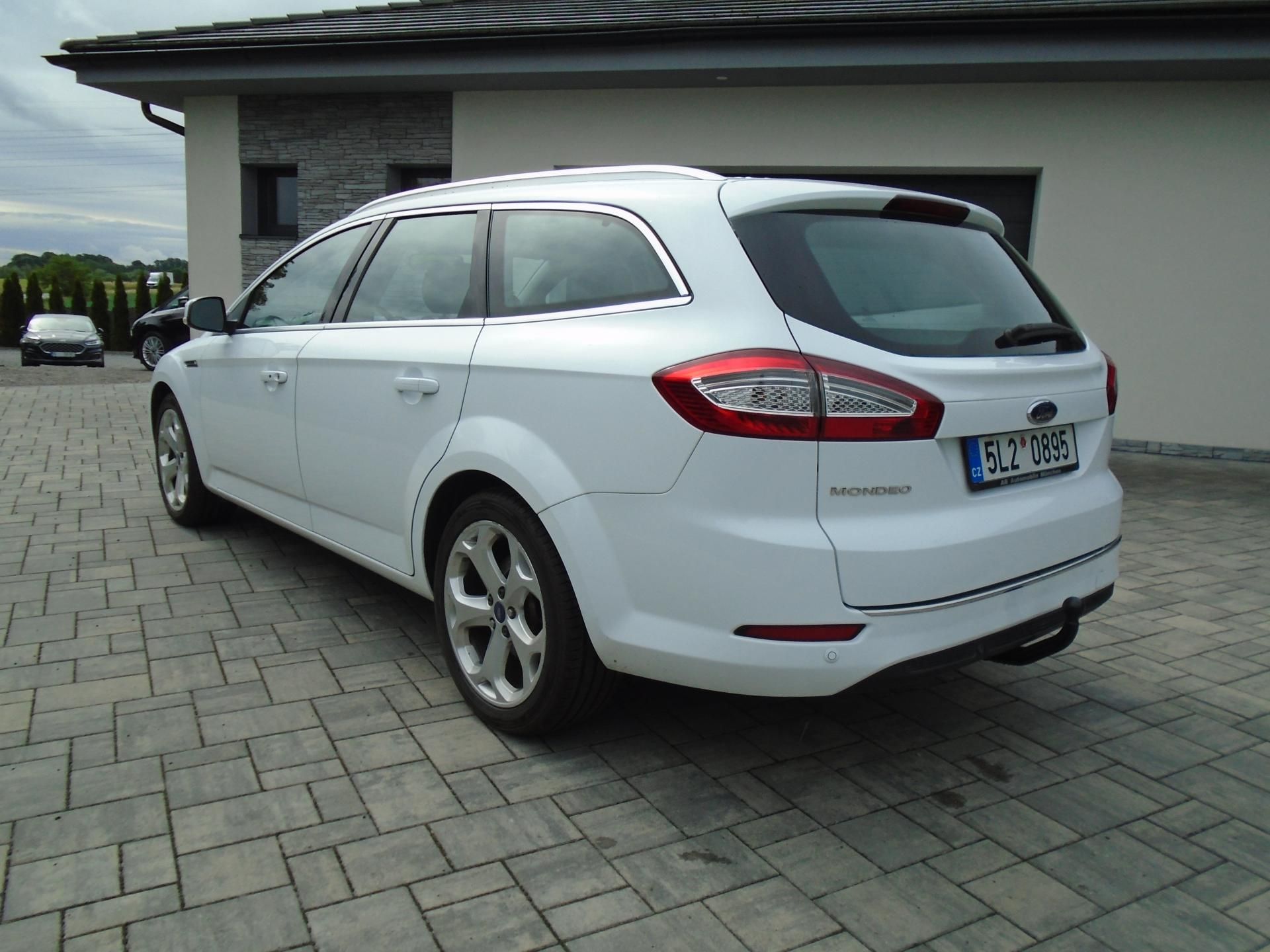 Ford Mondeo, 2.0Tdci 103kW Titanium Aut - fotka 3