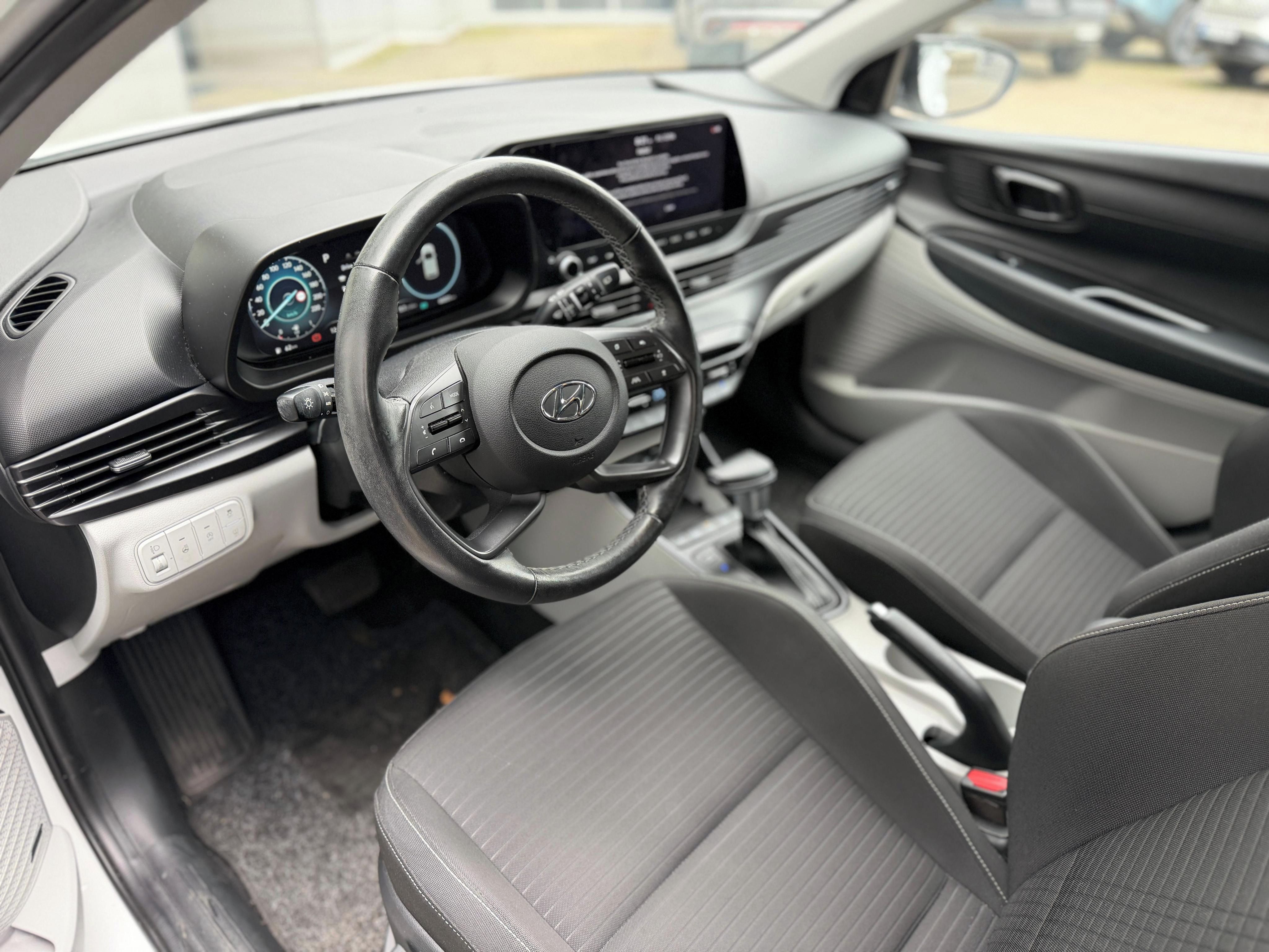 Hyundai i20, 1.0 88kW A/T  STYLE - fotka 6