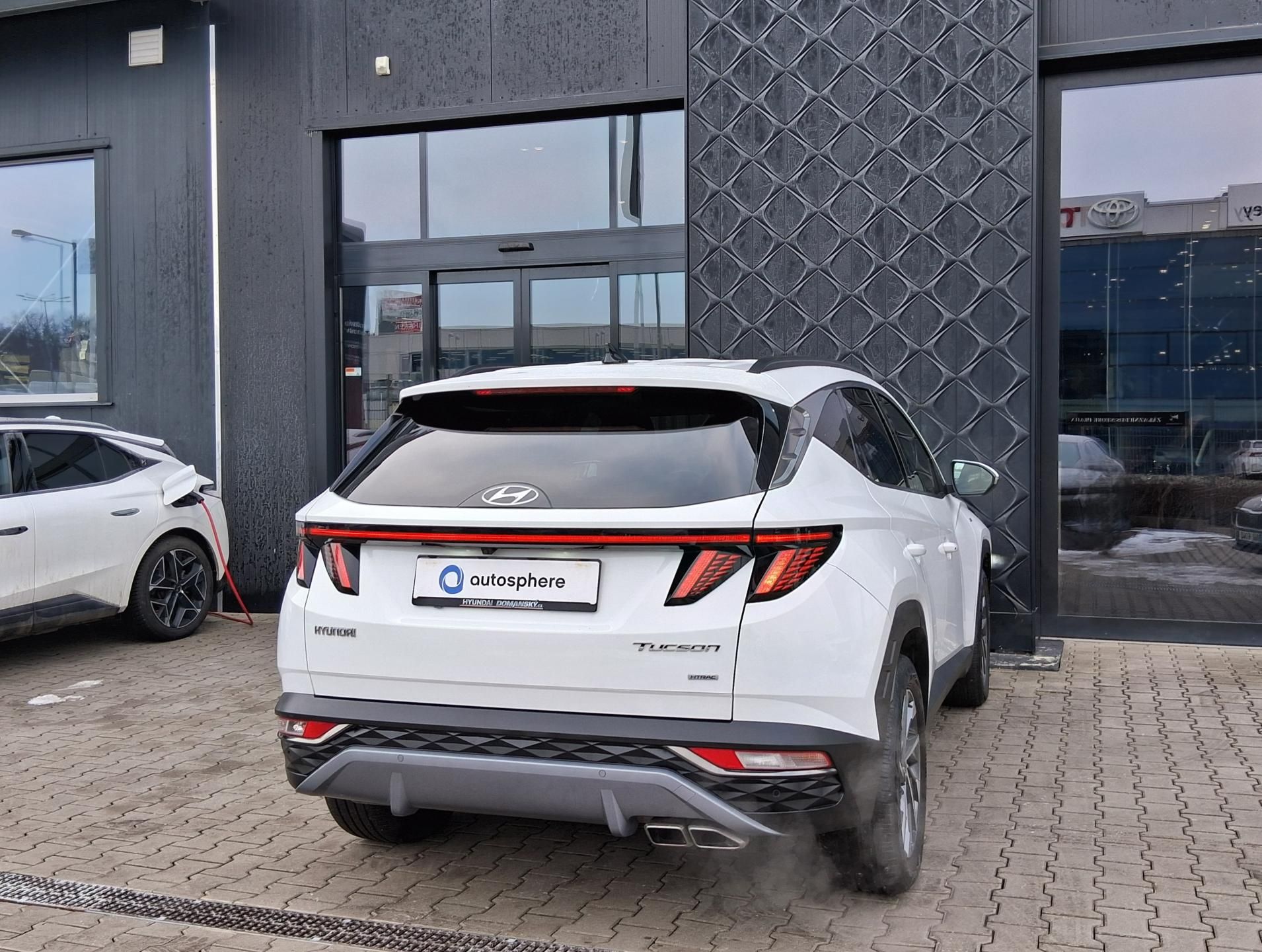Hyundai Tucson, STYLE 1.6 CRDi 4x4 100 kW - fotka 3
