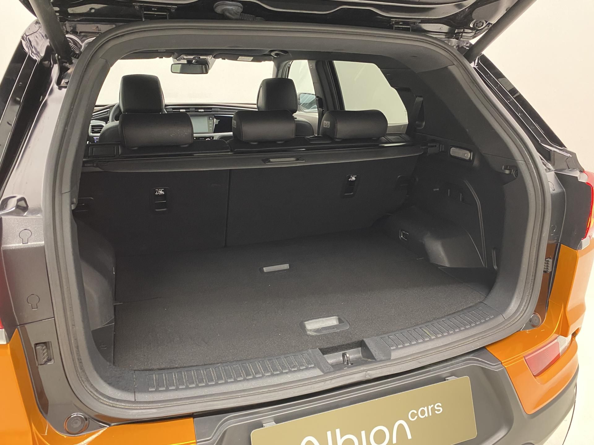 SsangYong Korando, 1.5 T-GDI PREMIUM AUT CZ - fotka 6
