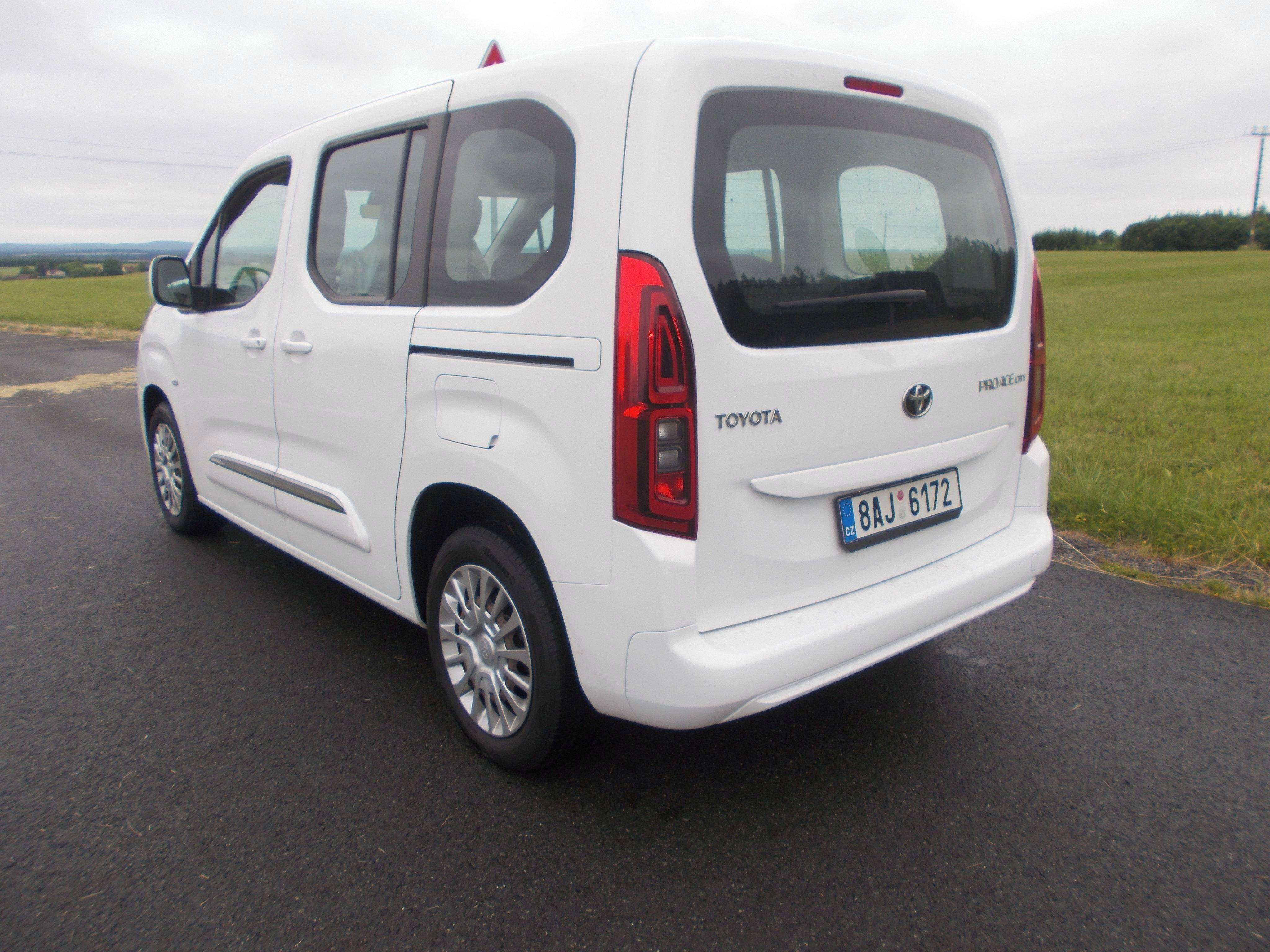 Toyota Proace, 1,5 HDI perf stav - fotka 3