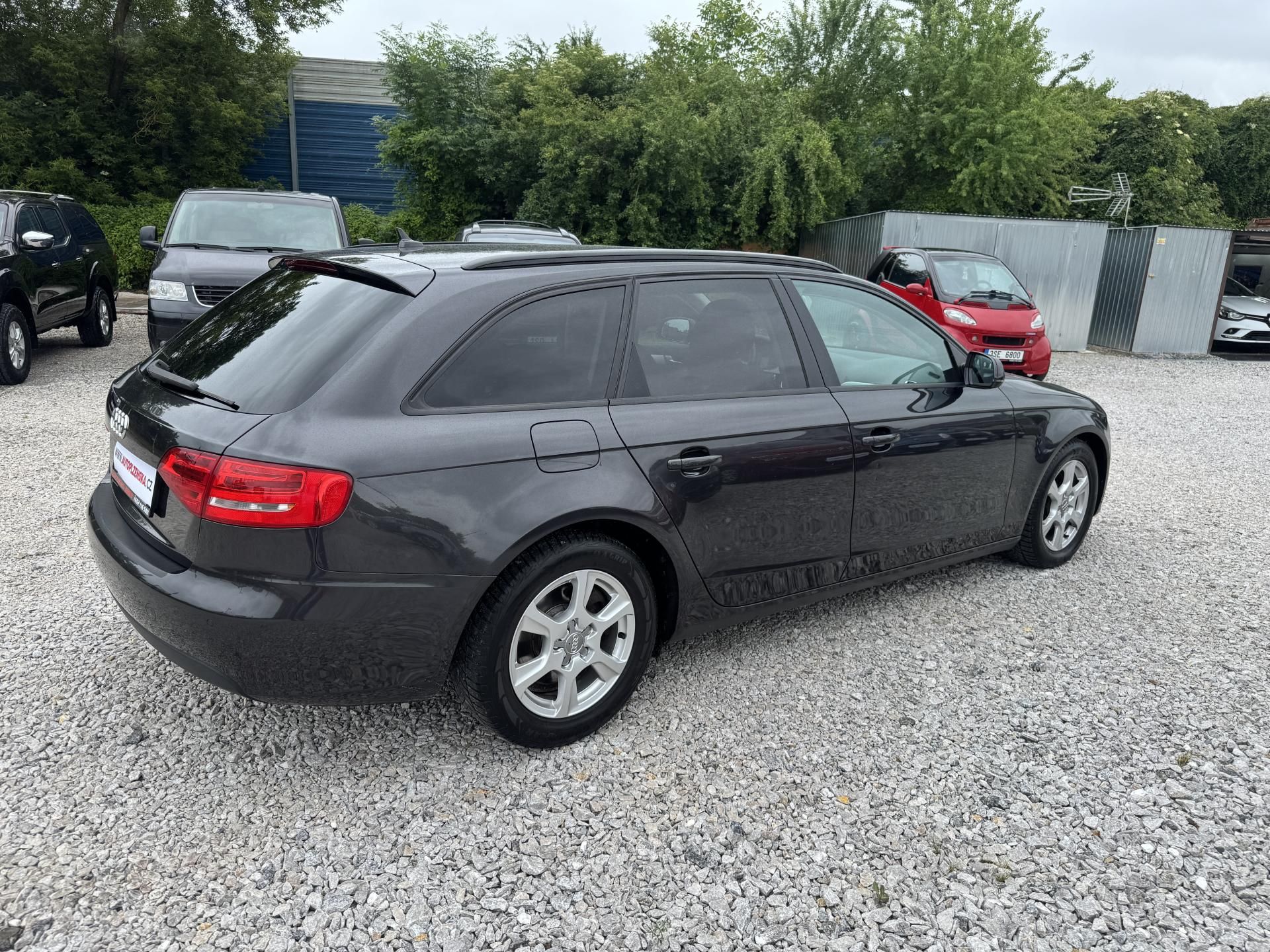 Audi A4 Avant, 2.0TDi,SERVISKA,2SADY ALU - fotka 4