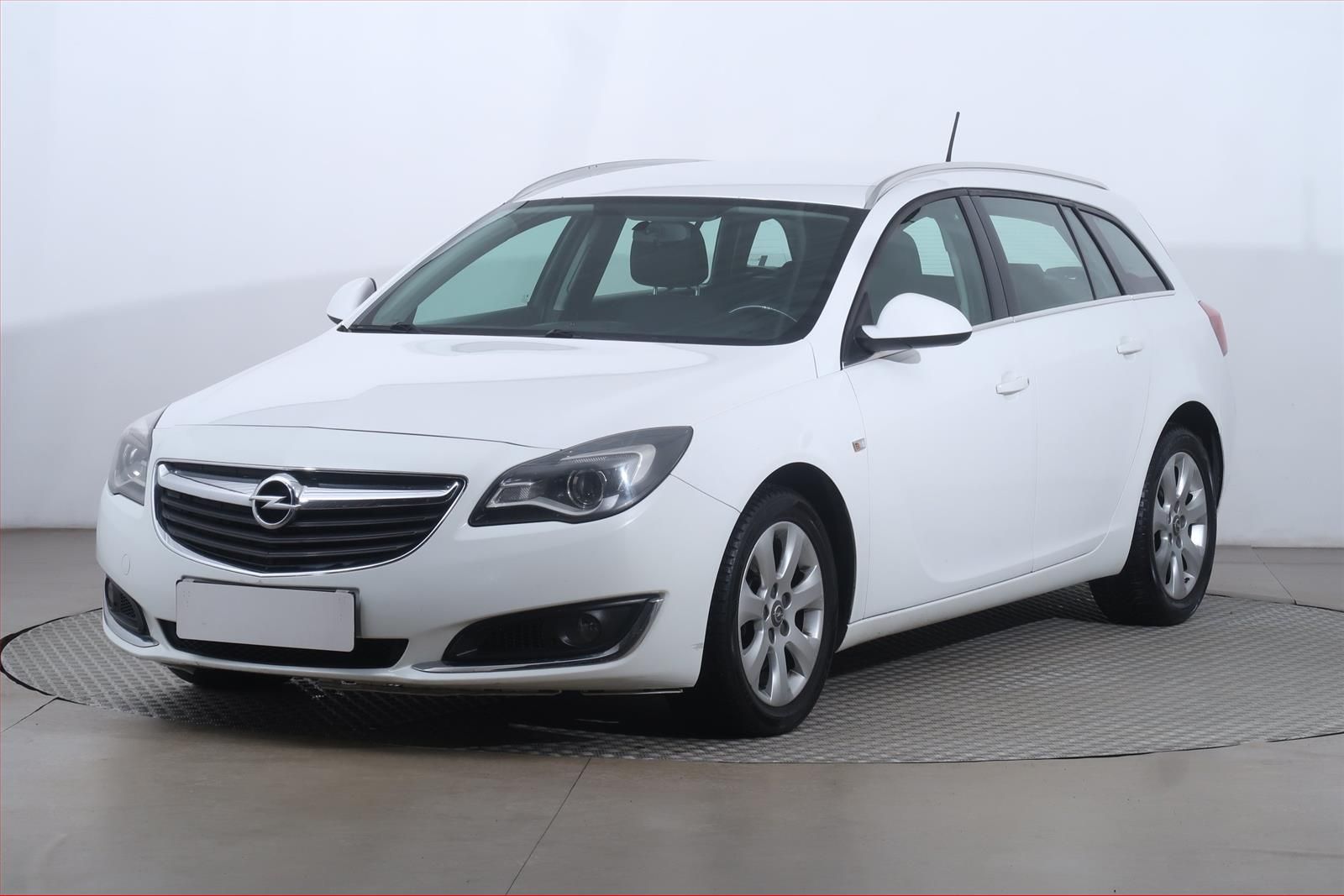 Opel Insignia, 2.0 CDTI - fotka 2