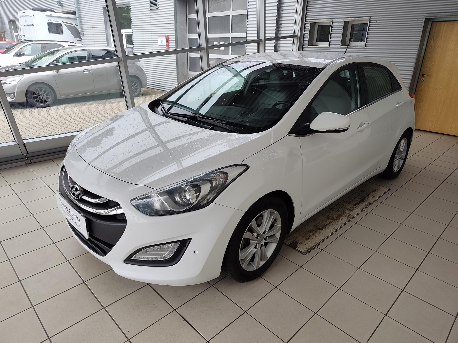 Hyundai i30, 1.6i 88kW, AUTOMAT, ČR