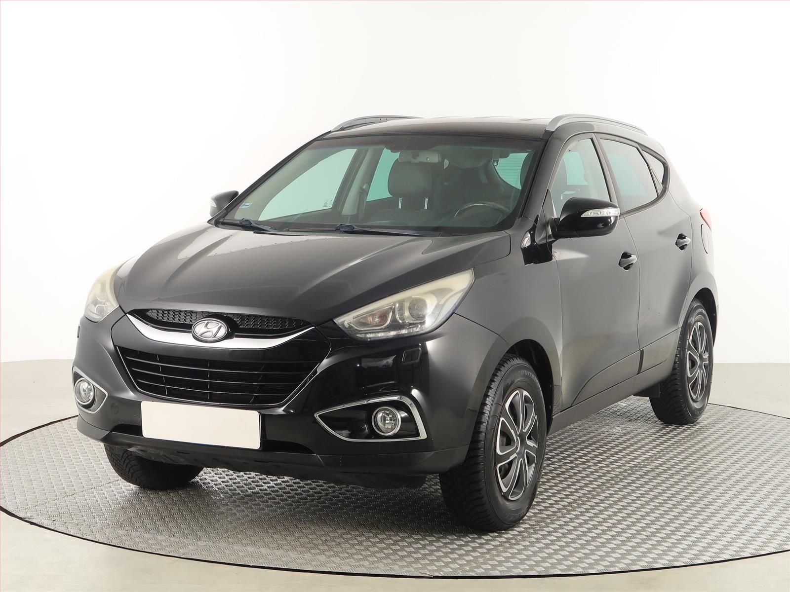 Hyundai ix35, 2.0 GDI, 4X4, Serv.kniha - fotka 2
