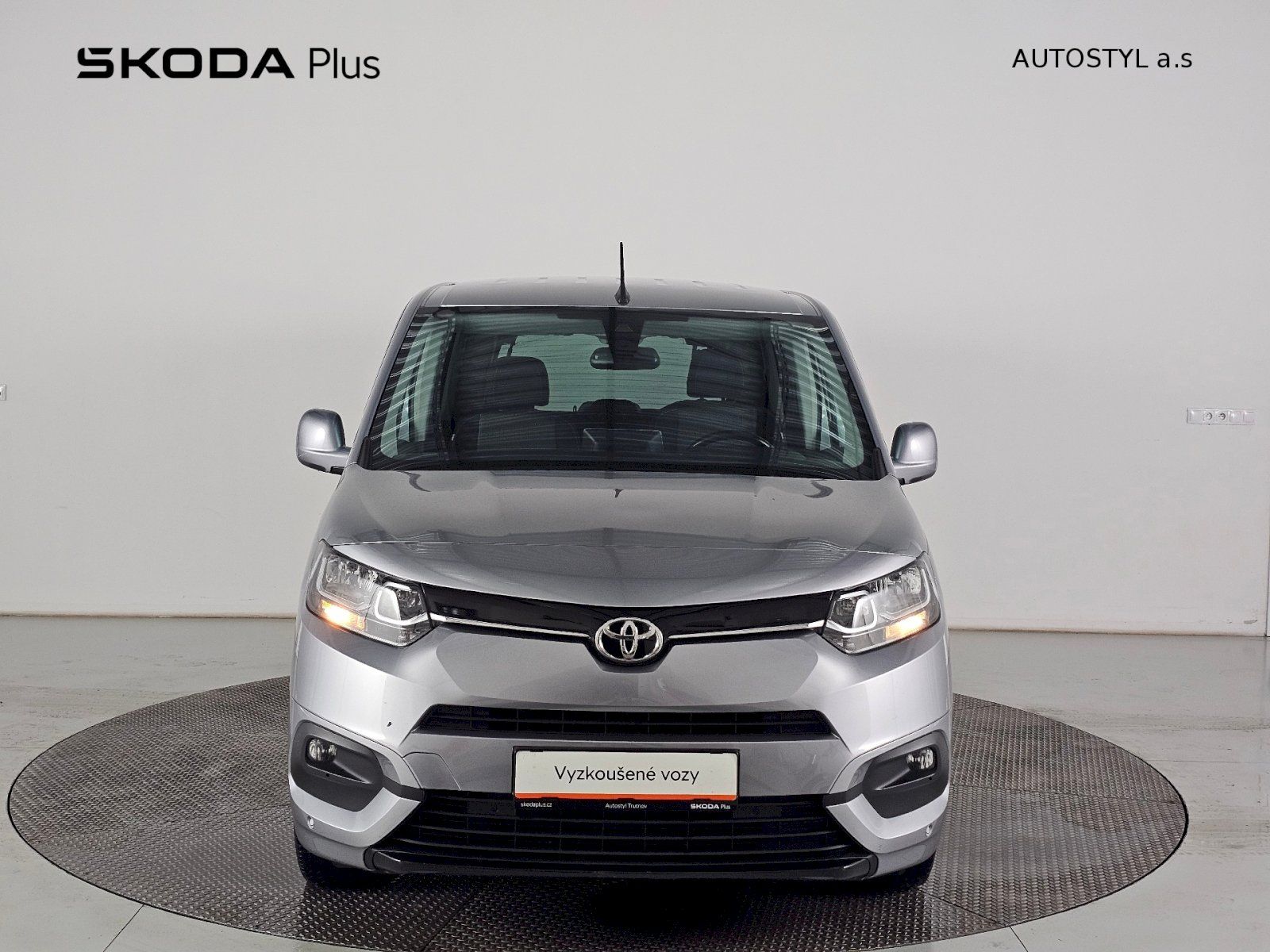 Toyota Proace City Verso, 1.2T 96kW 8AT FAMILY TAŽNÉ - fotka 4