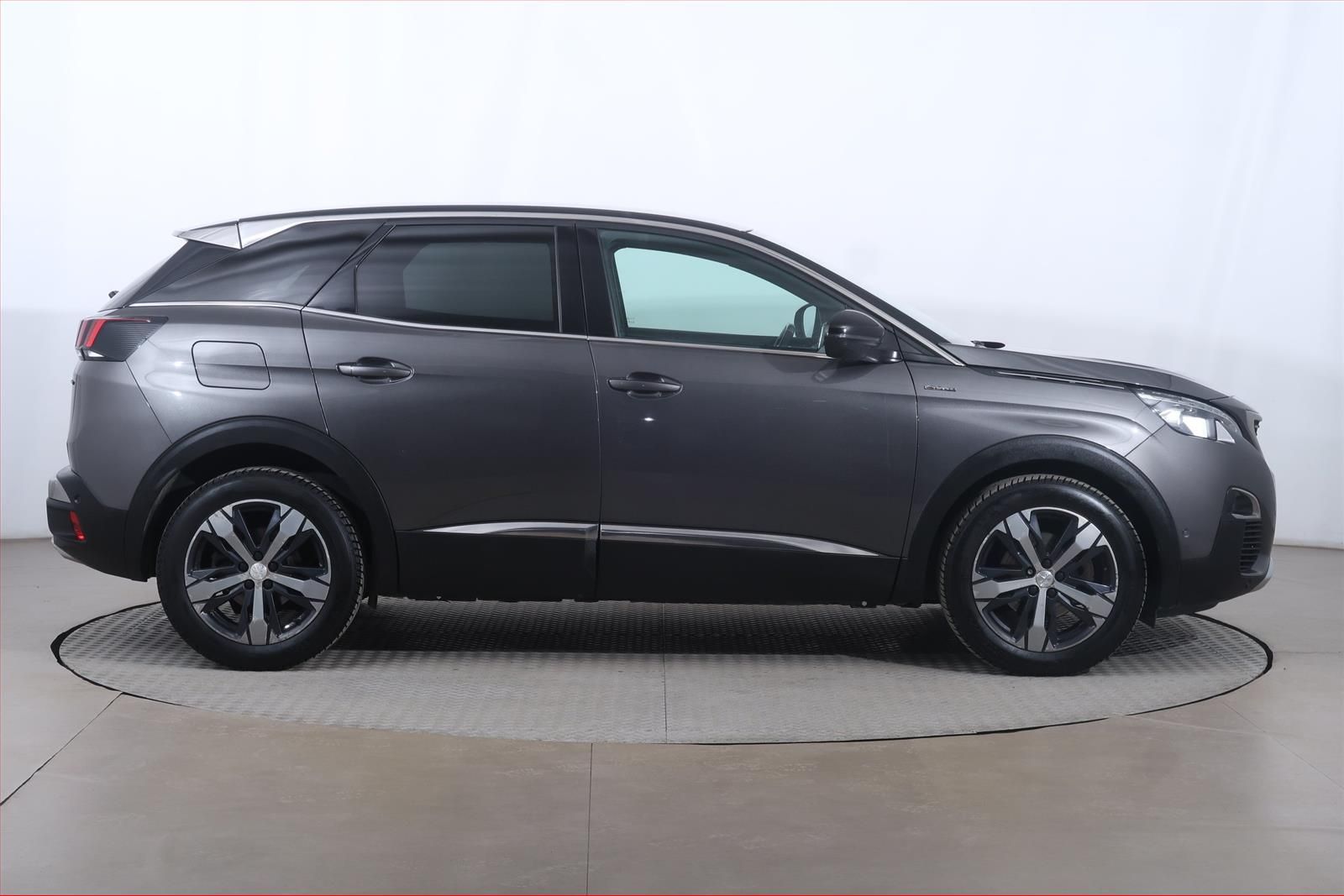 Peugeot 3008, 1.6 PureTech, GT Line, Automat - fotka 6