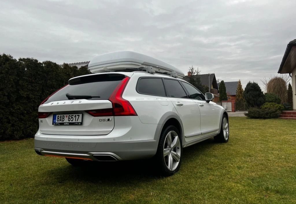 Volvo V90, D5 Polestar Ocean Race DPH - fotka 4