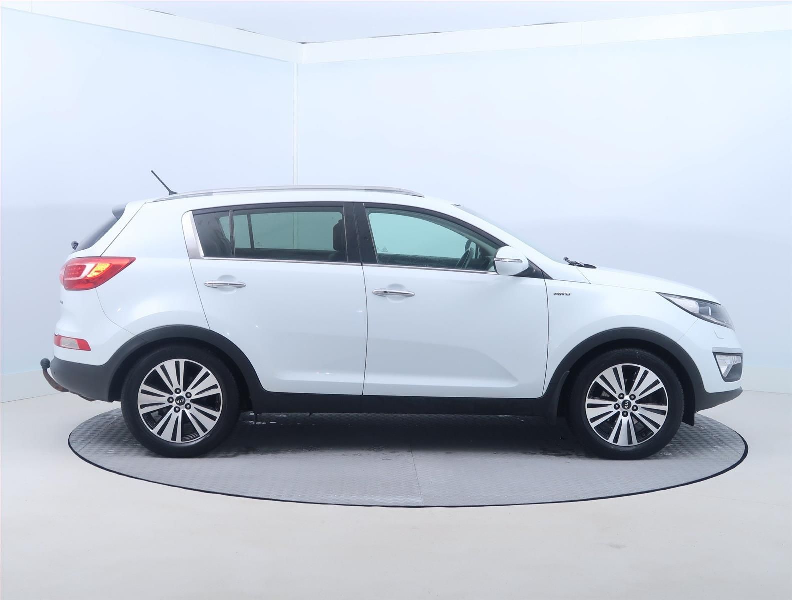 Kia Sportage, 2.0 CRDi, 4X4, Automat - fotka 6