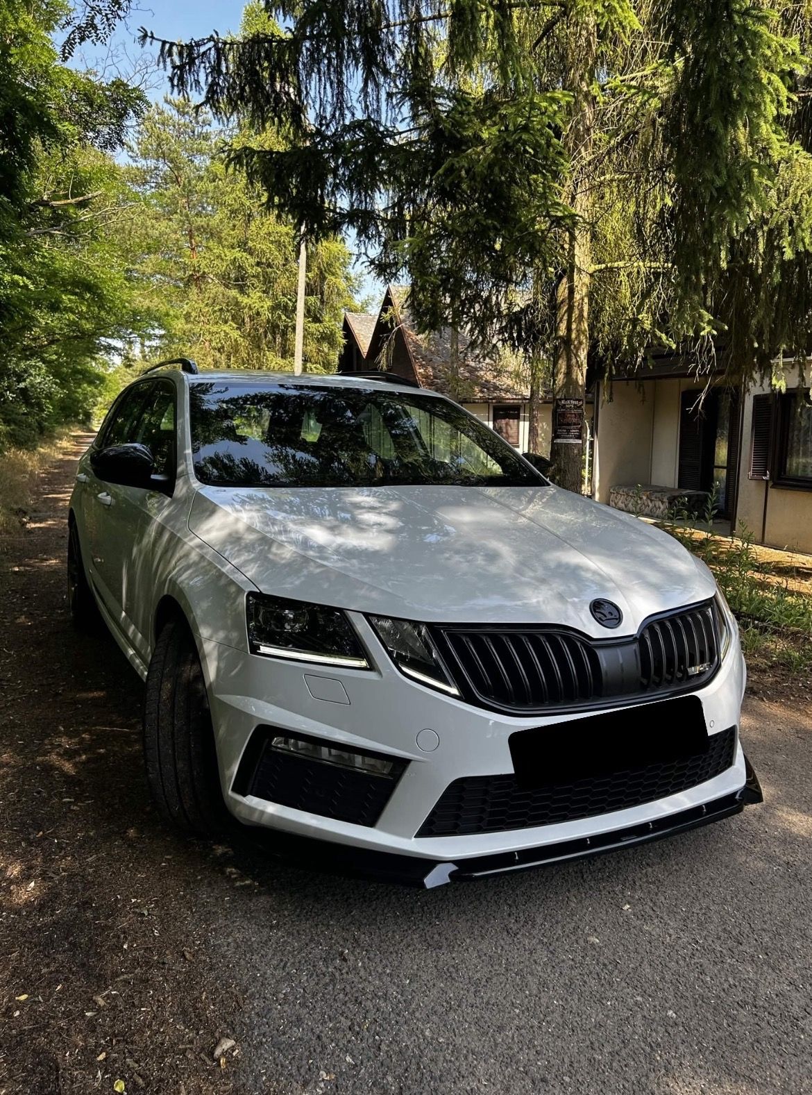 Škoda Octavia, RS, 2.0 TDI, 4x4, DSG, Tažné - fotka 2