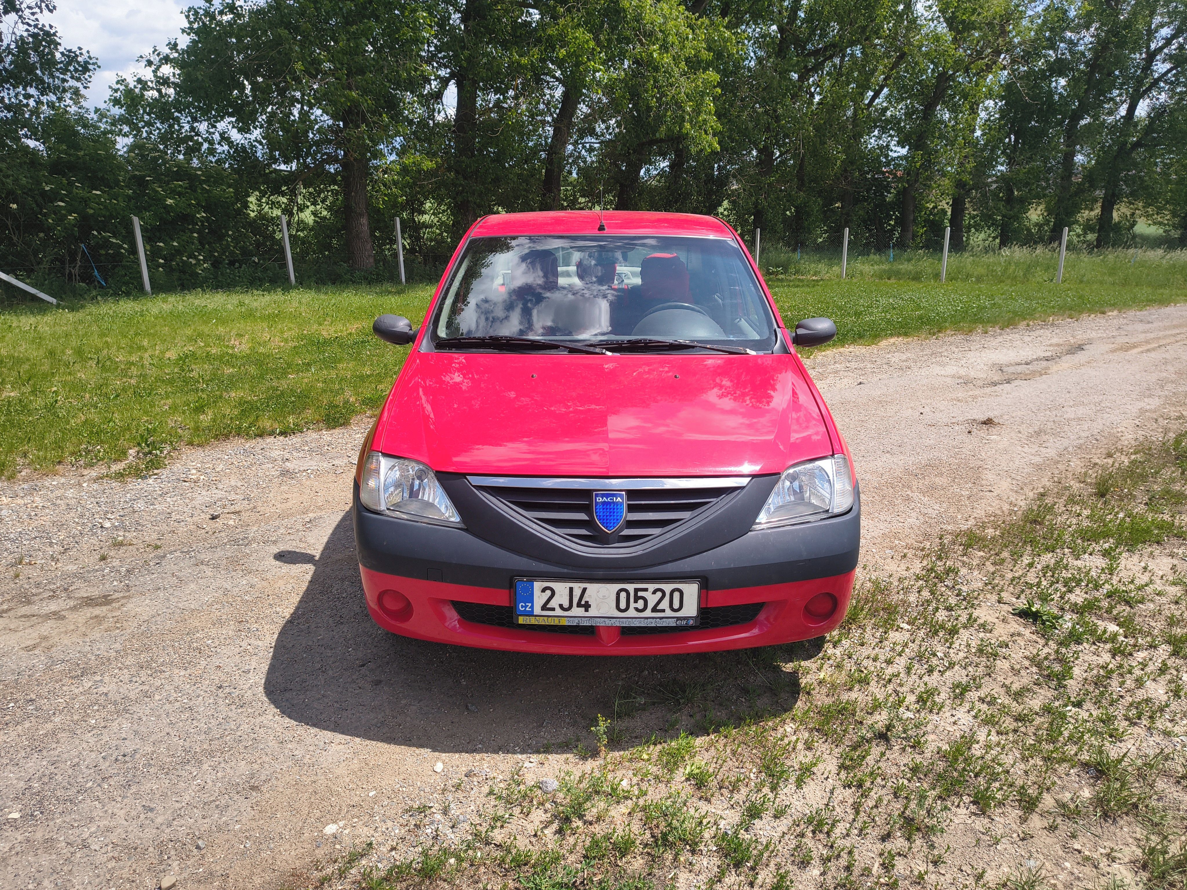 Dacia Logan, Dacia Logan 1.4 - garážovaná