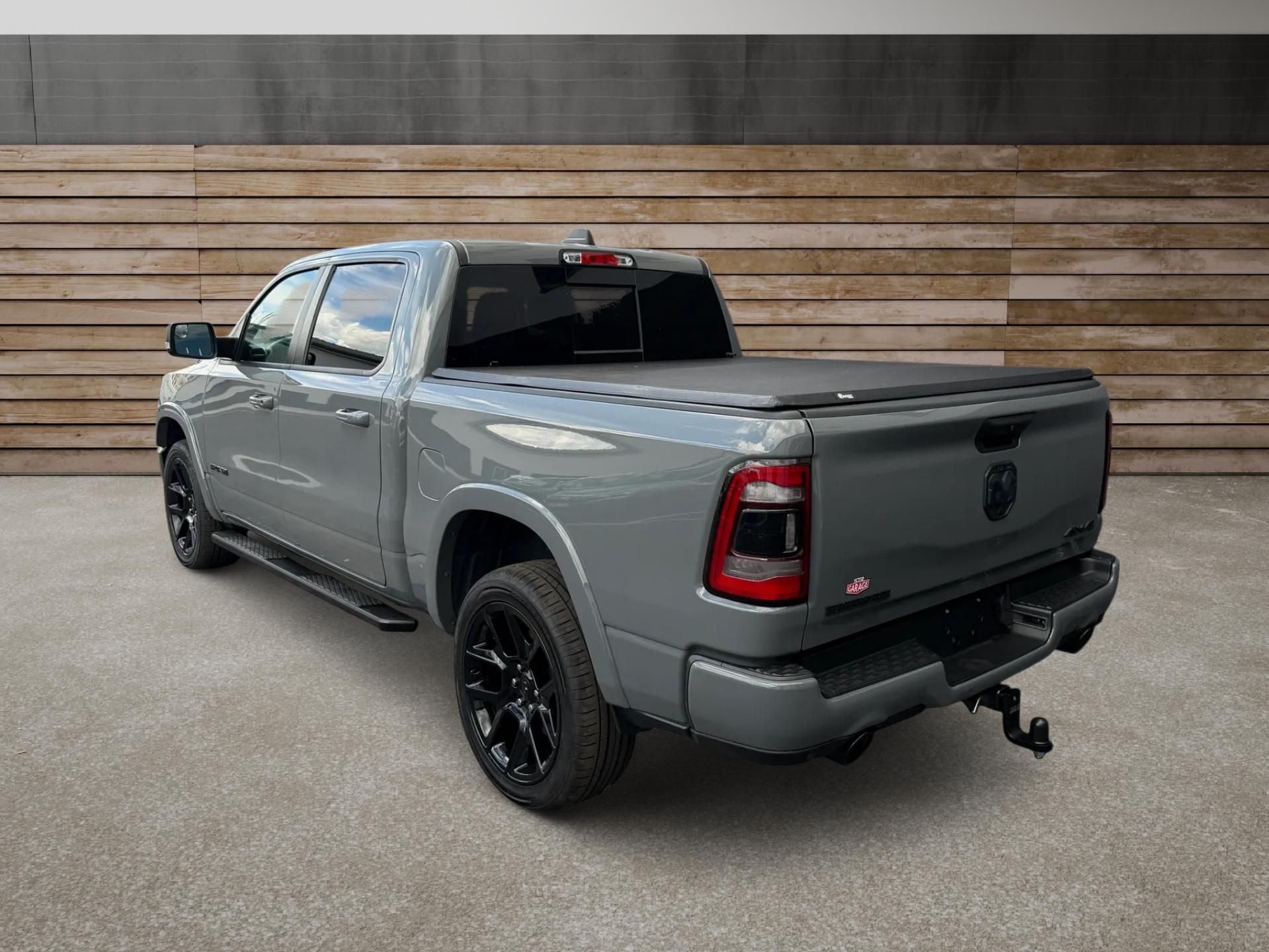 Dodge Ram, +BUILT TO SERVE+DESTROYER GREY - fotka 5