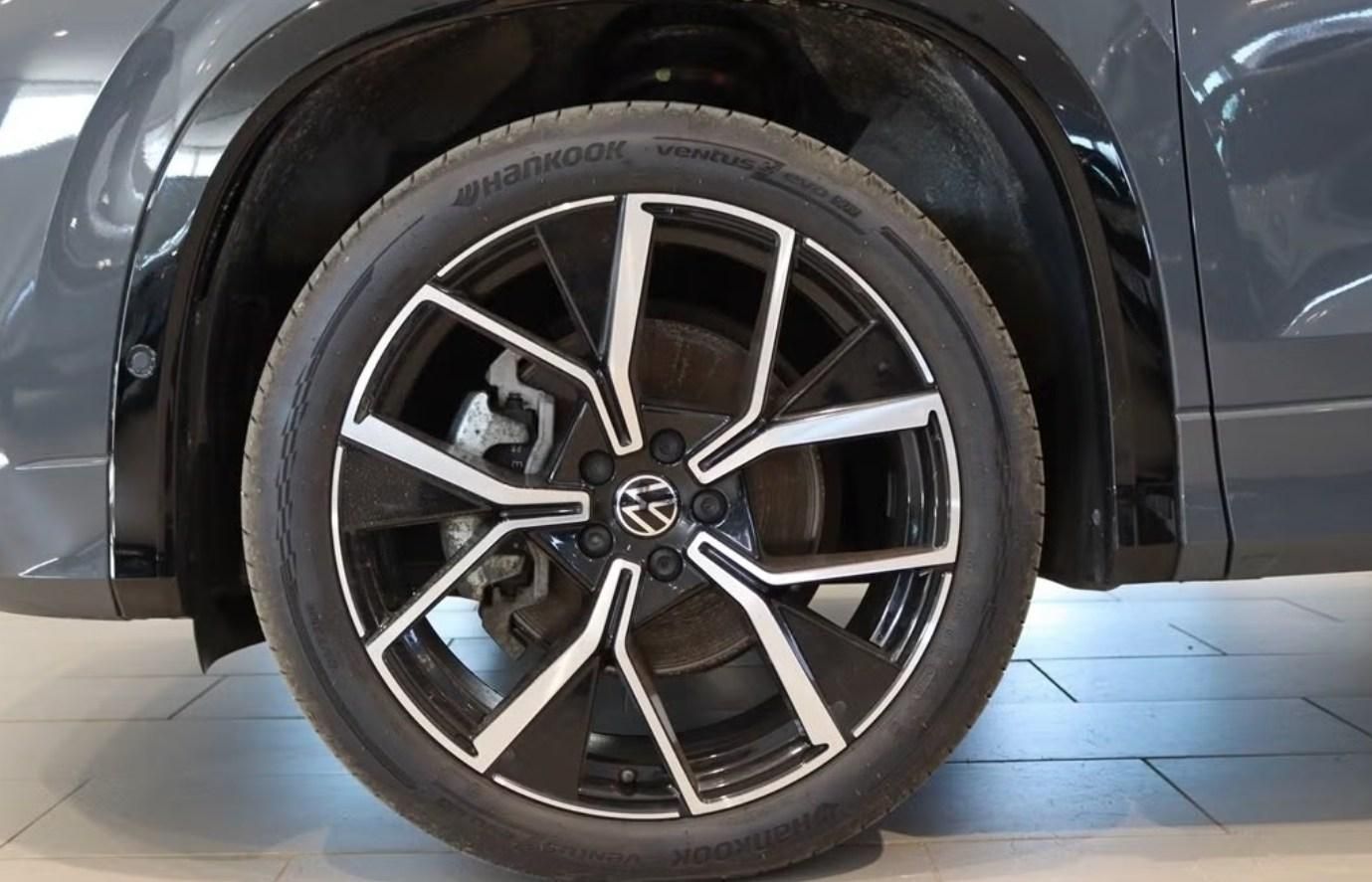Volkswagen Tayron, 2.0 TDI 4M 7 míst Pano. Taž. - fotka 4