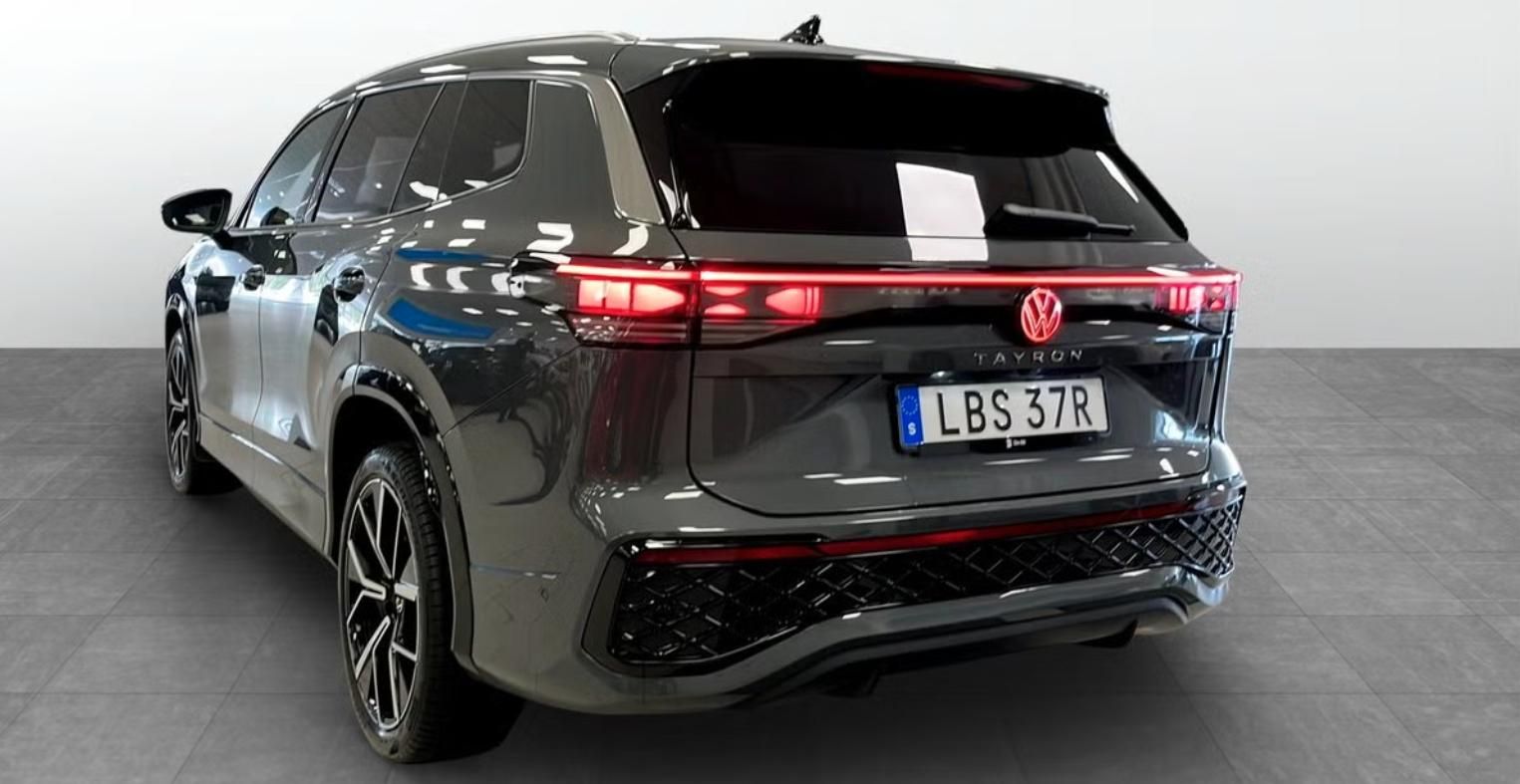Volkswagen Tayron, 2.0 TDI 4M 7 míst Pano. 360k - fotka 3