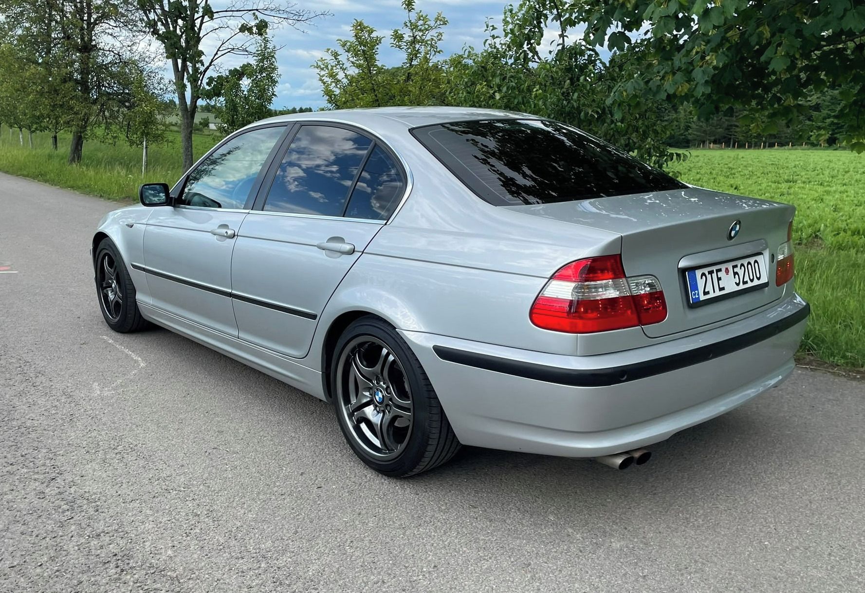 BMW Řada 3, BMW E46 320i 138 kW