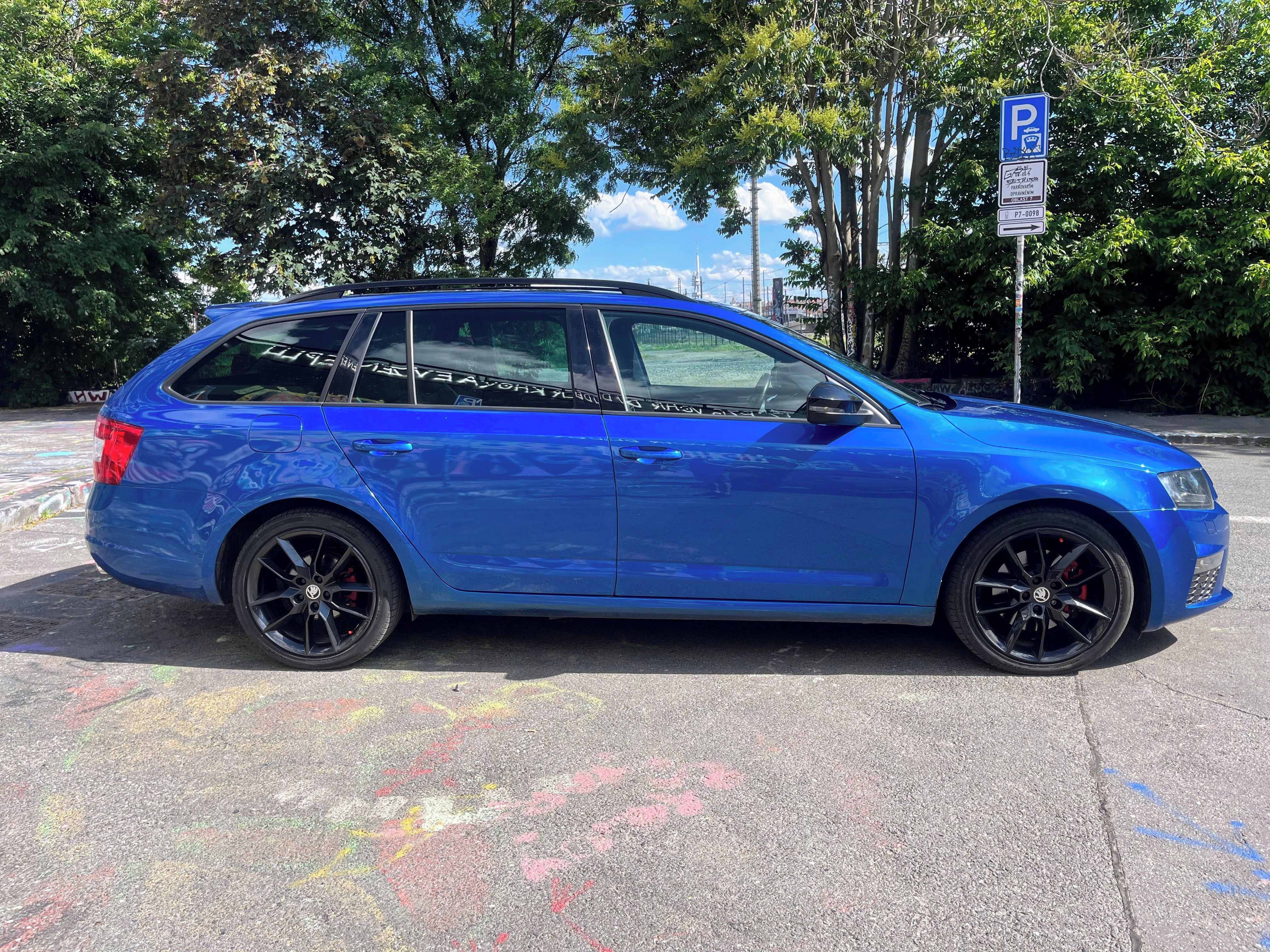Škoda Octavia, RS 2.0TDi DSG 4x4 - PANORAMA - fotka 4