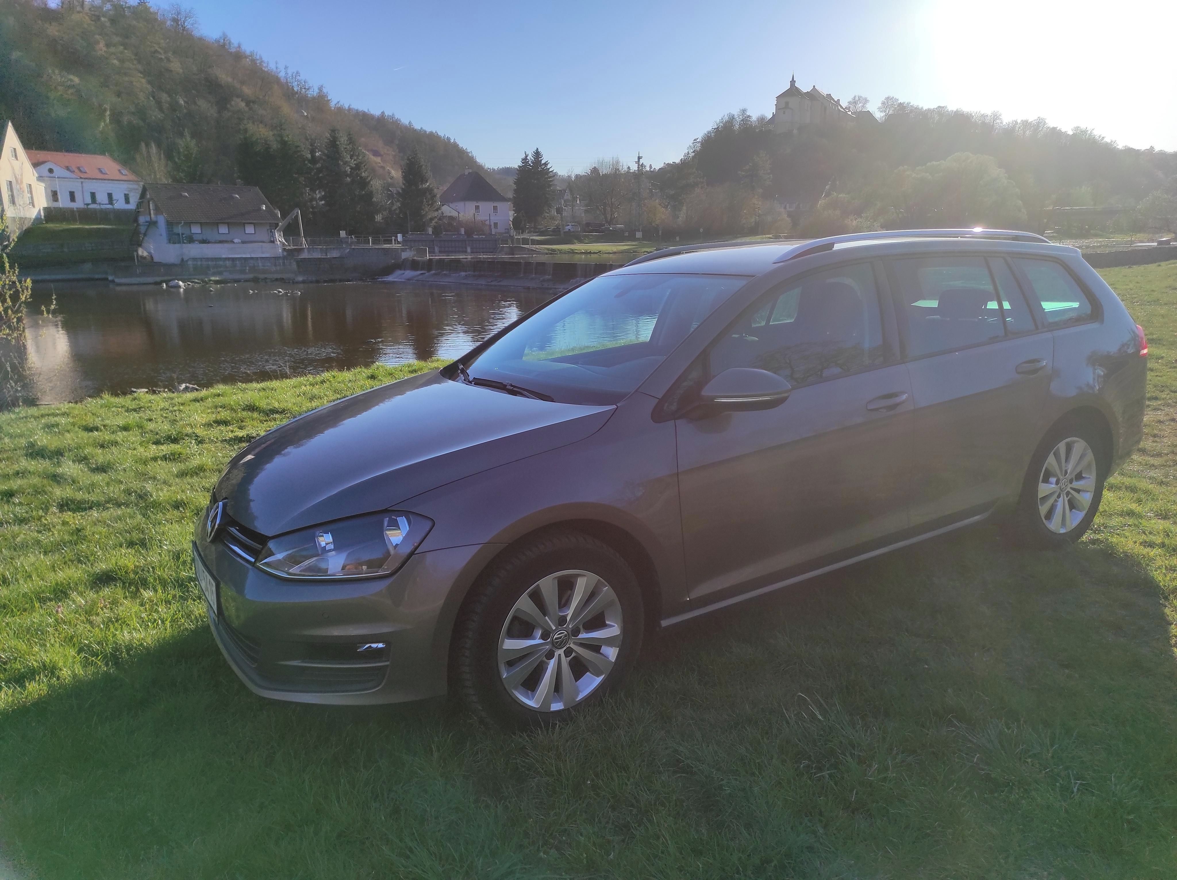 Volkswagen Golf, Golf 7 BlueMotion 1.6 TDI 81kw - fotka 6