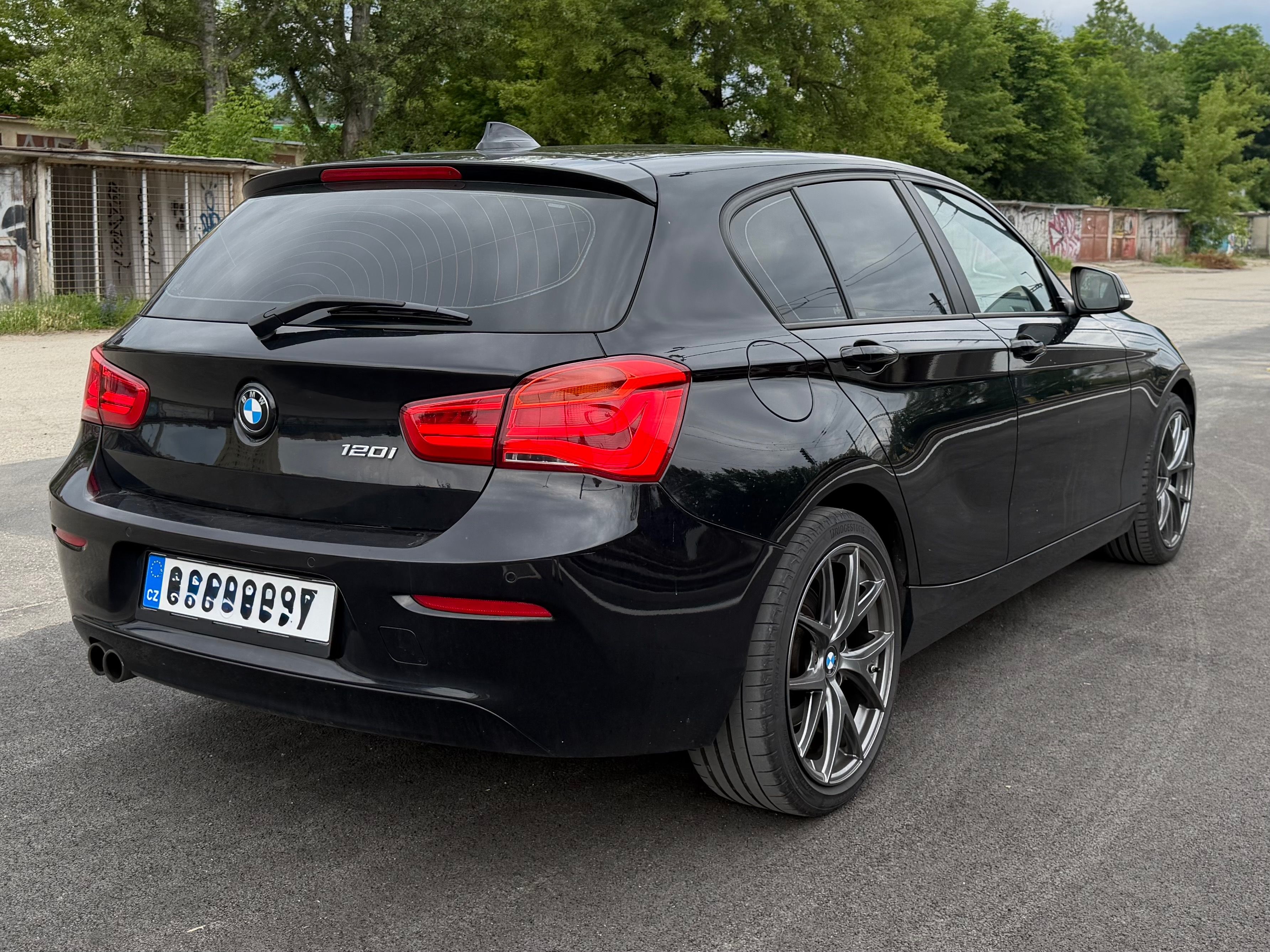 BMW Řada 1, 120i - fotka 4