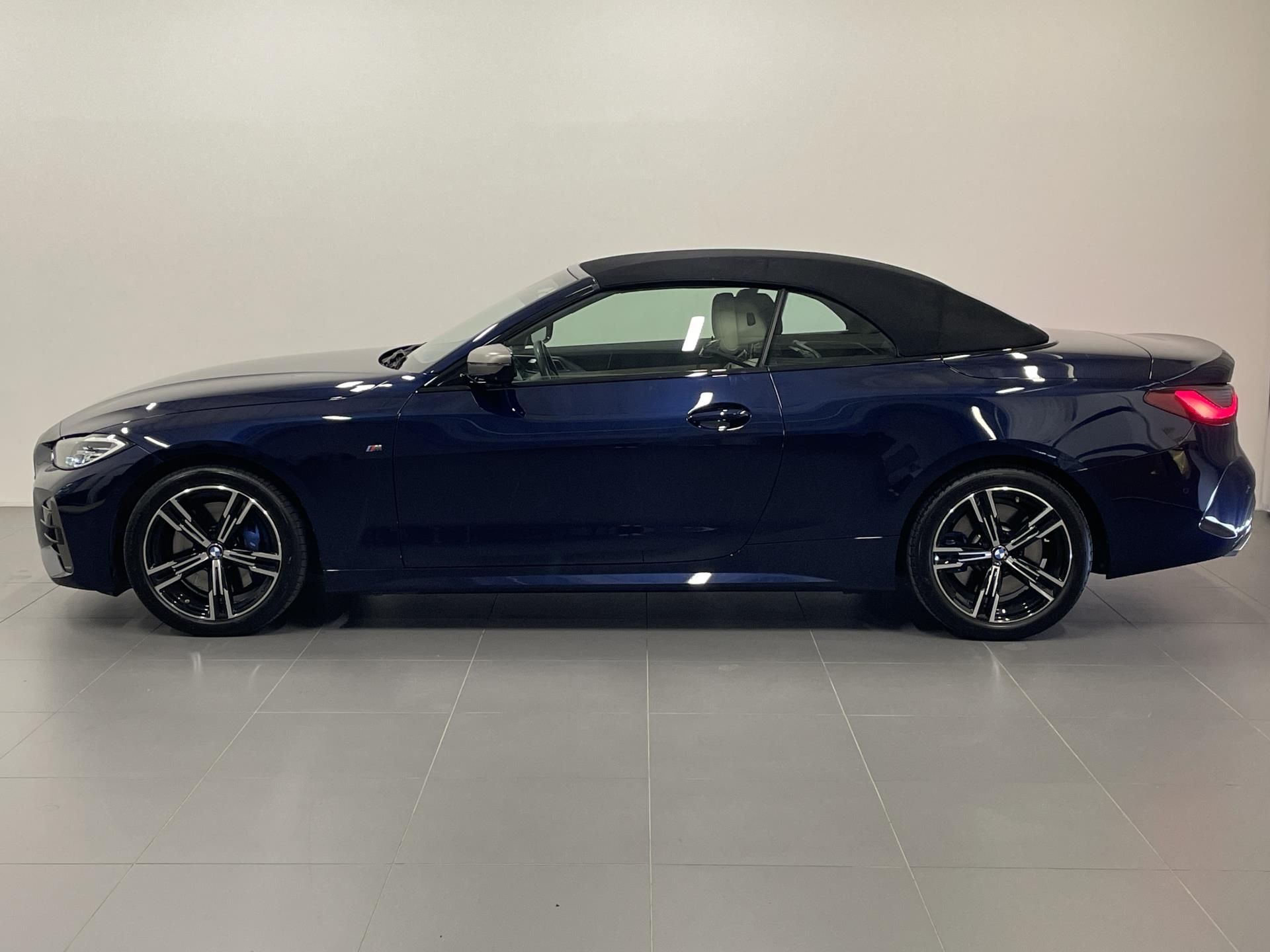 BMW Řada 4, M440d xDrive Convertible - fotka 6