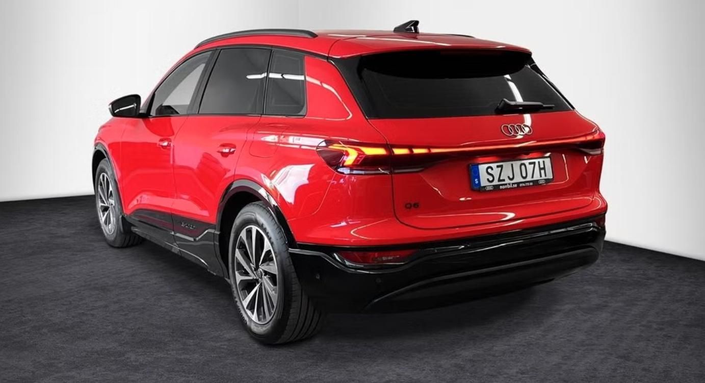 Audi Q6 e-tron, Comfort 360kam Tech Plus Tažné - fotka 5