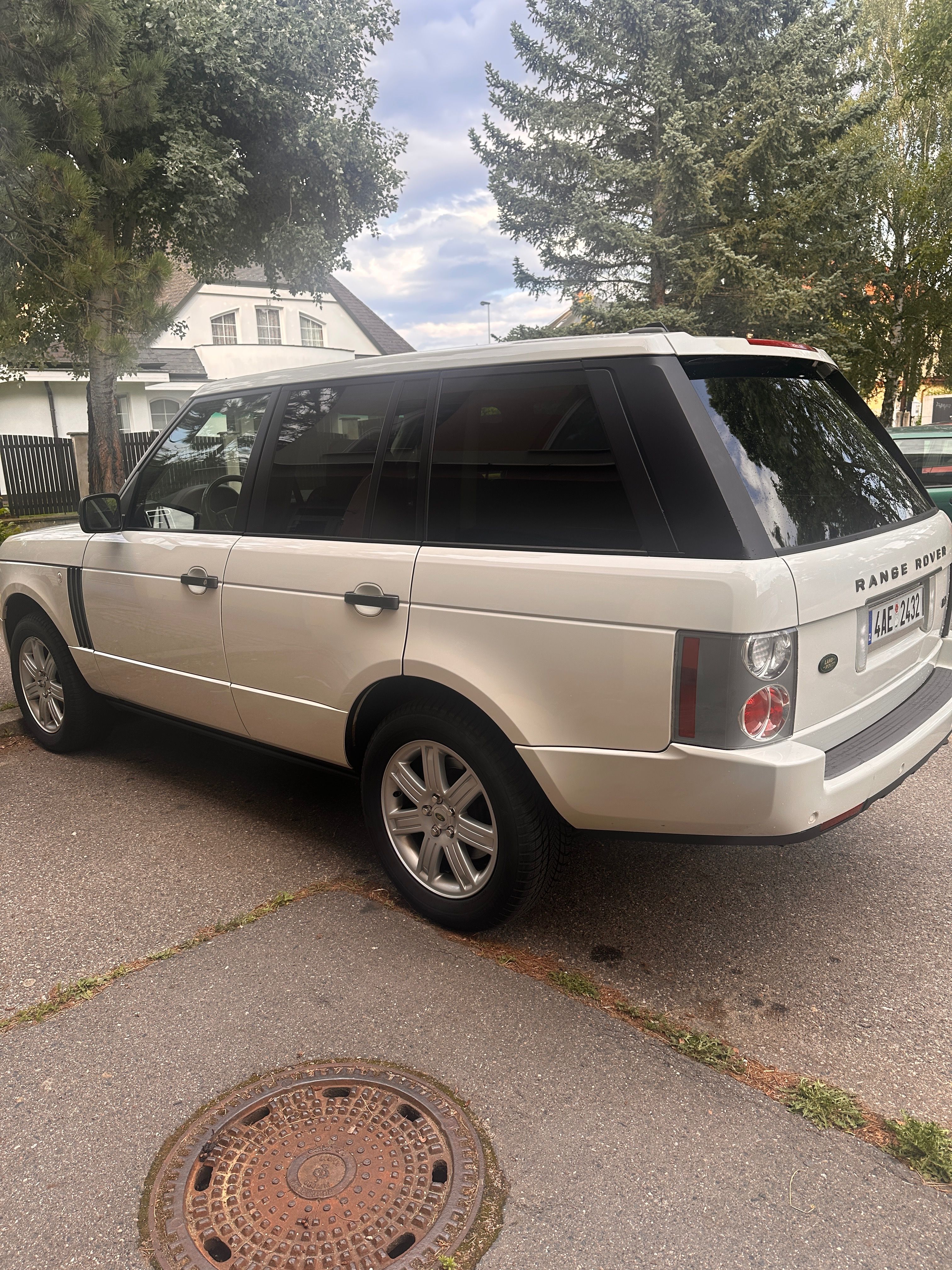 Land Rover Range Rover, benzin vyjímečný stav,USA - fotka 3