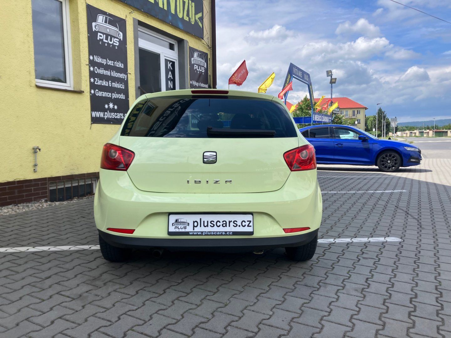 Seat Ibiza, 1,6MPi (77kW)*NÍZKÝ NÁJEZD KM* - fotka 4
