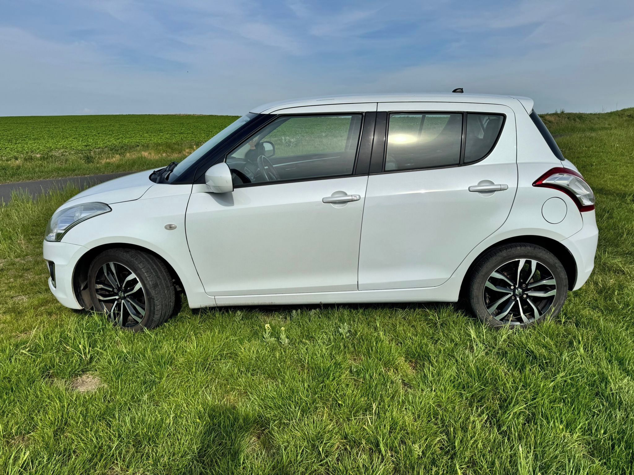 Suzuki Swift, SWIFT - fotka 4