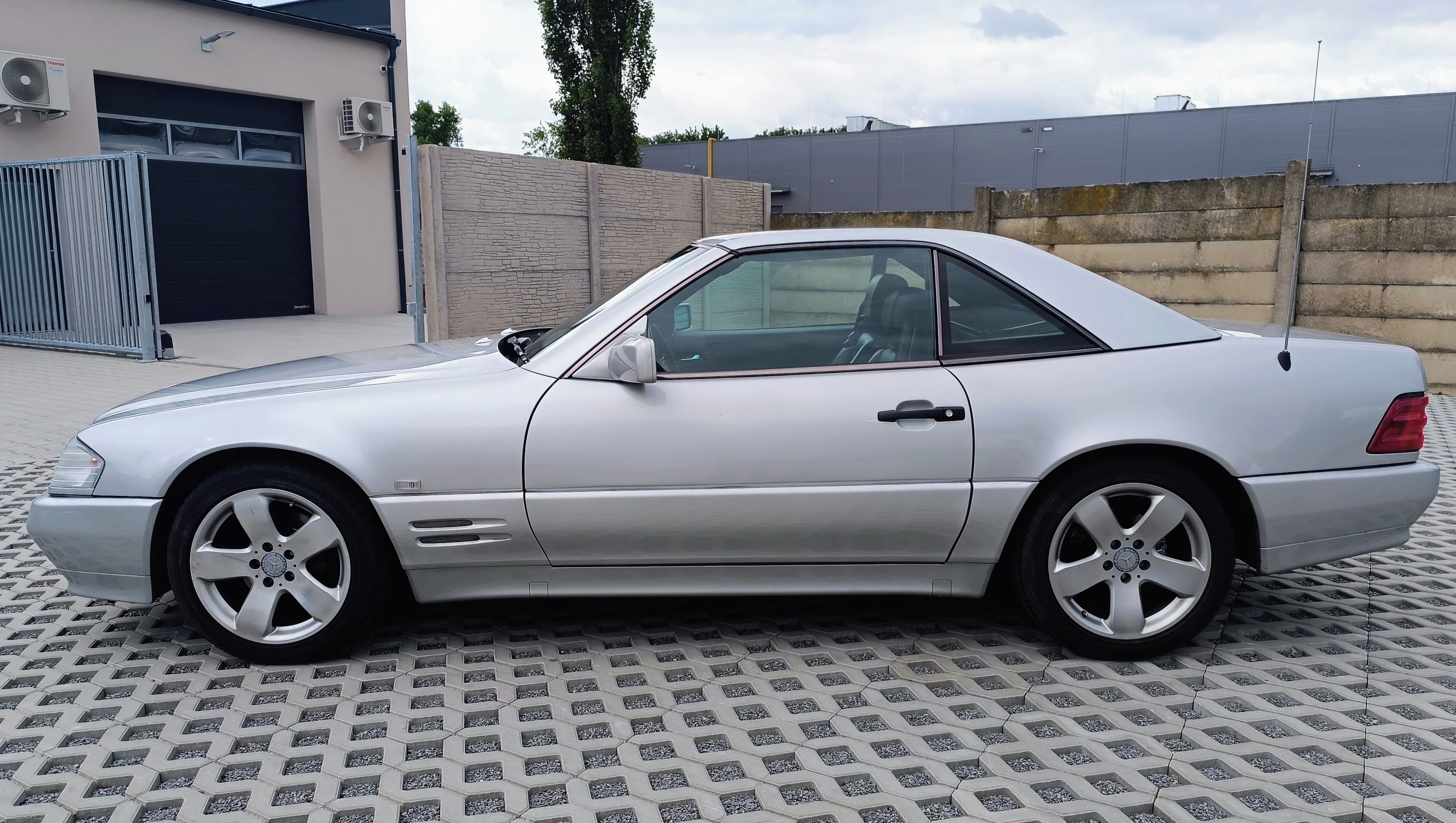 Mercedes-Benz SL, 320-24 Hardtop- Cabrio - fotka 4