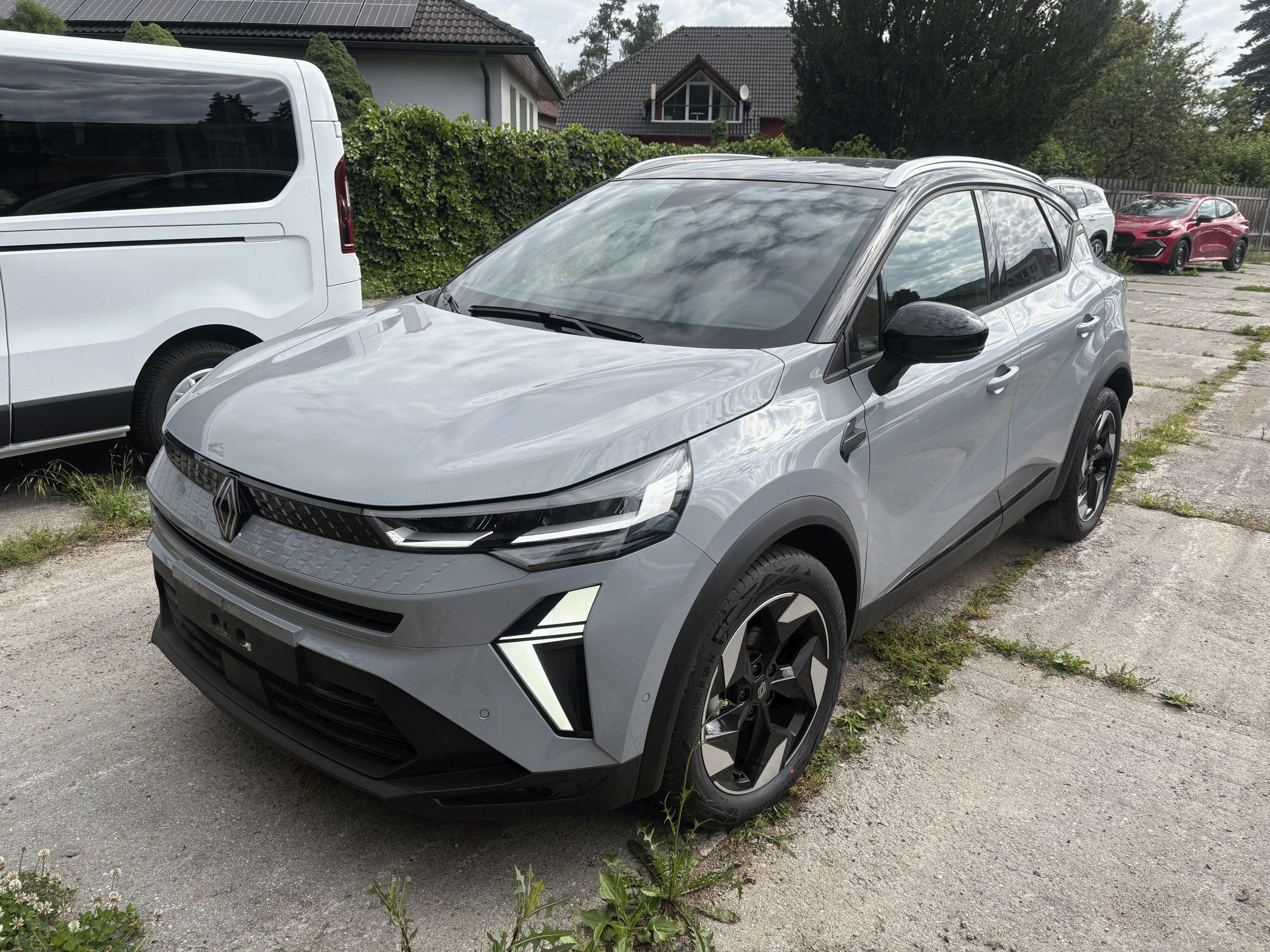 Renault Captur, Techno mildhybrid 140 EDC