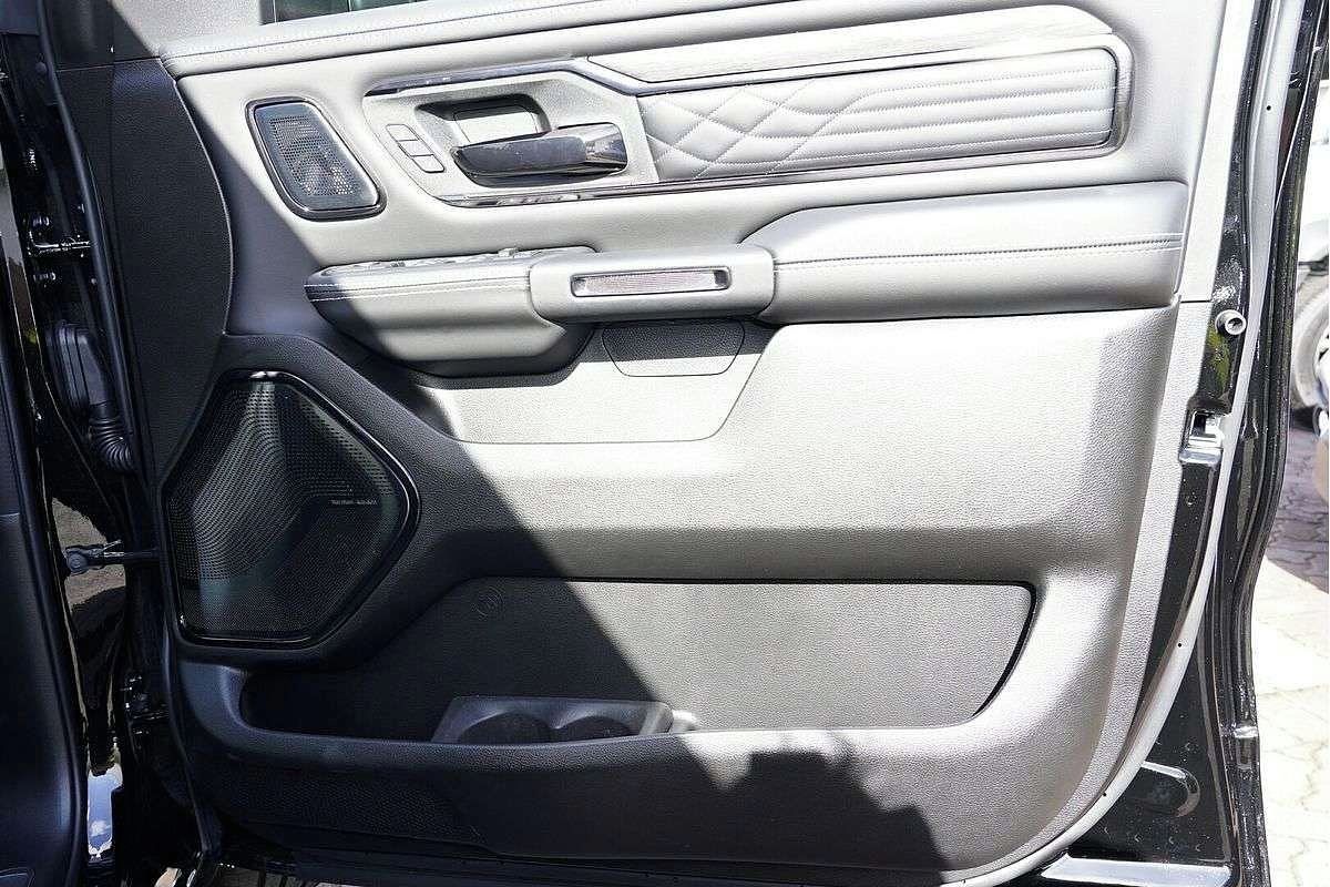 RAM 1500, LIM, 540Hp, NIGHT,RAMBOX, 25 - fotka 5