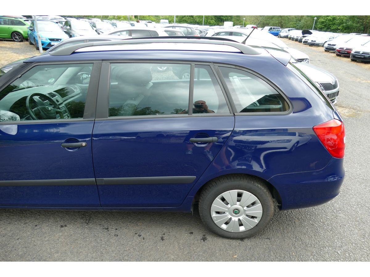 Škoda Fabia, 1,2 51KW KLIMA - fotka 5