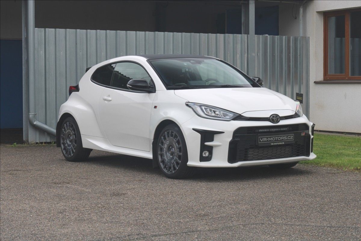 Toyota Yaris, 1,6   GR Záruka