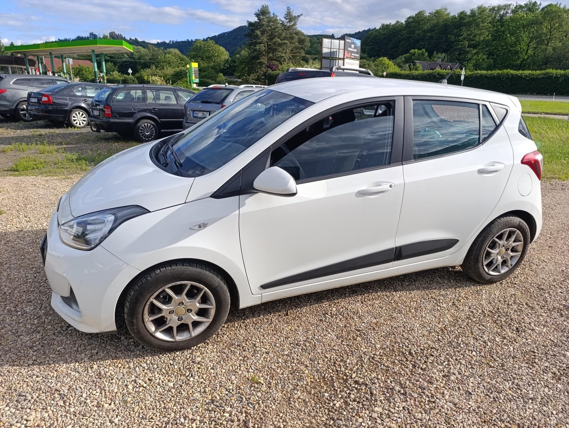 Hyundai i20, 1.0 Family club - fotka 4