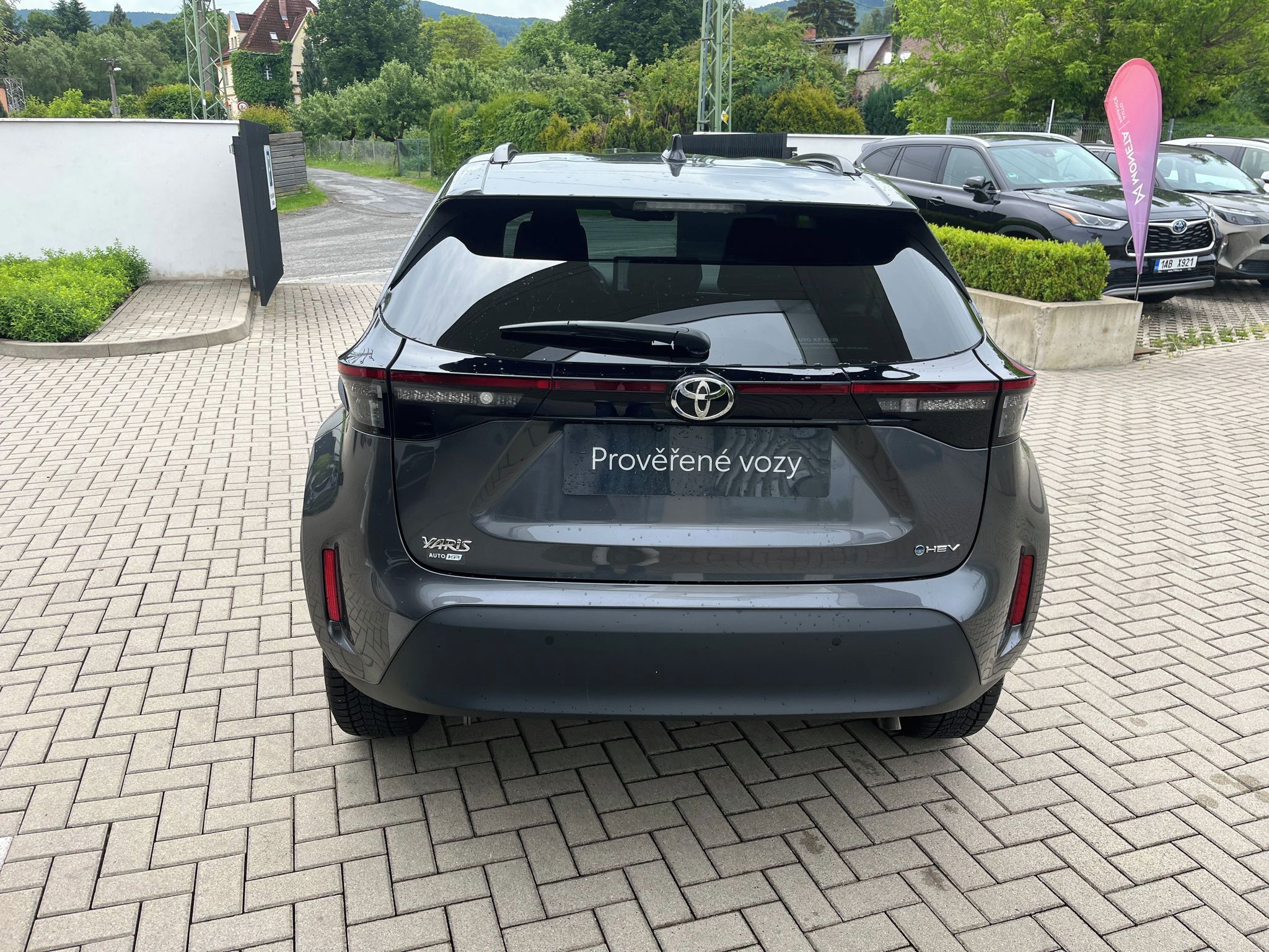 Toyota Yaris Cross, 1.5 Hybrid e-CVT Style - fotka 5
