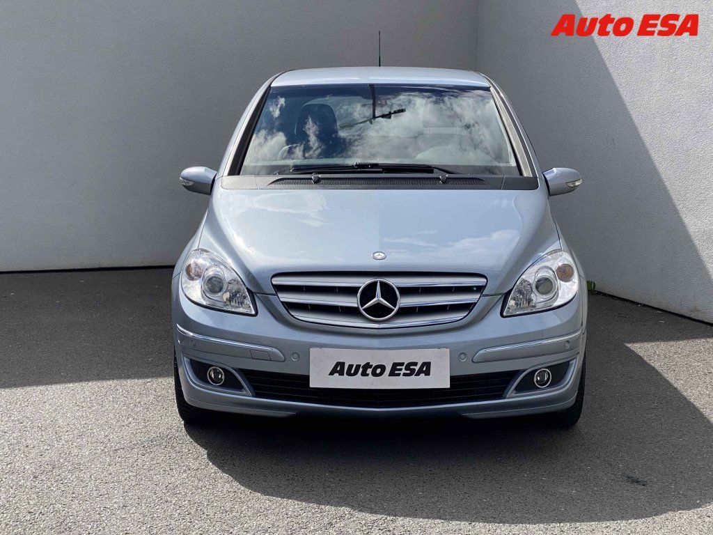 Mercedes-Benz Třídy B, 1.7i B170 - fotka 2
