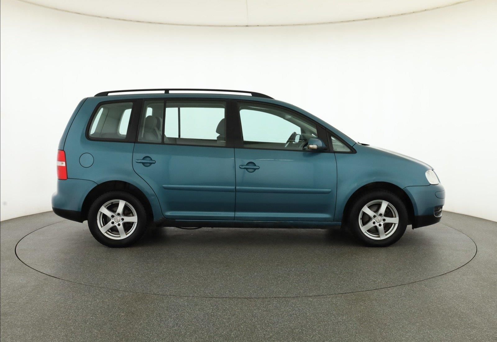 Volkswagen Touran, 1.9 TDI, po STK - fotka 6