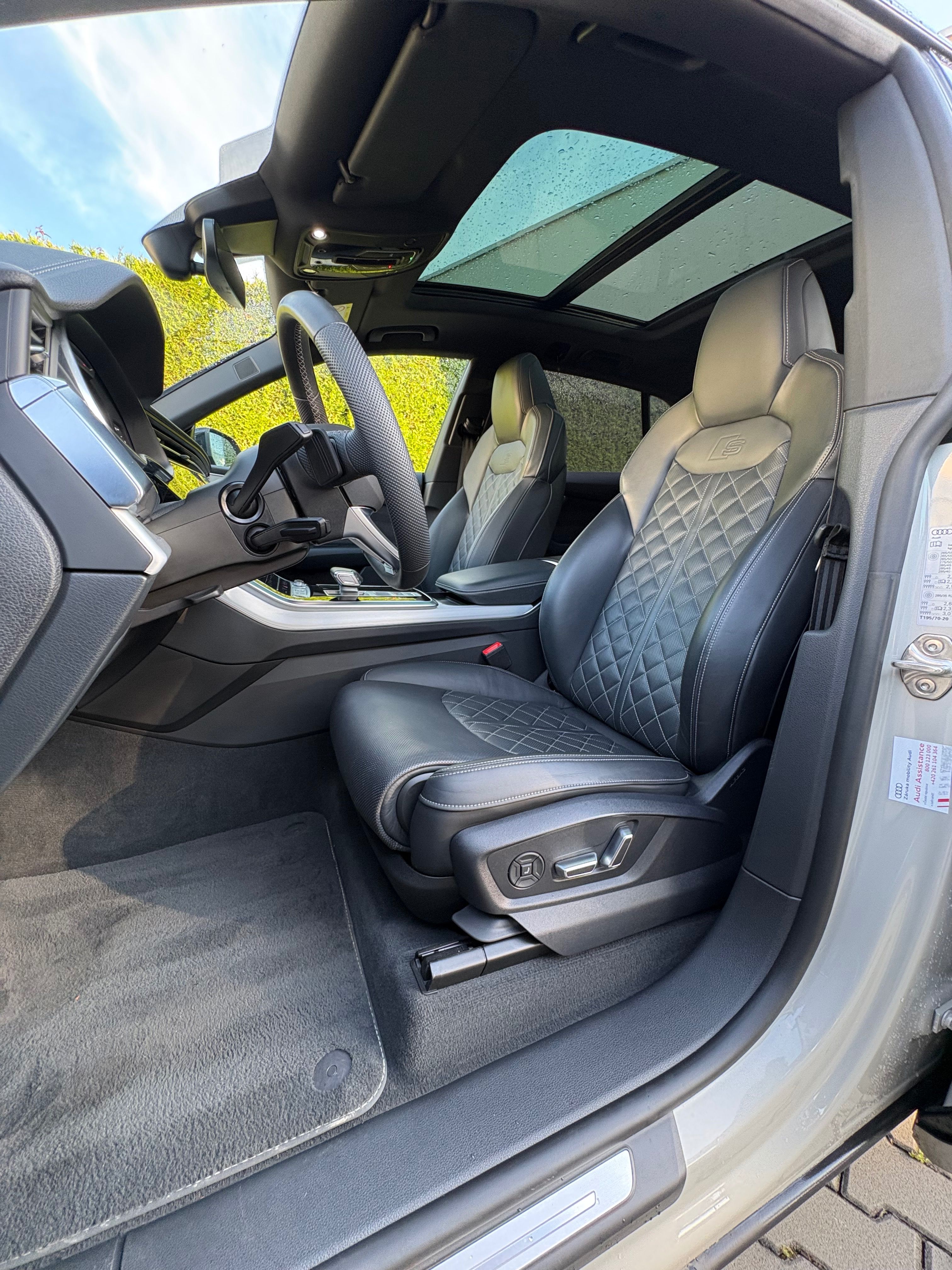 Audi Q8, Audi Q8 - fotka 6