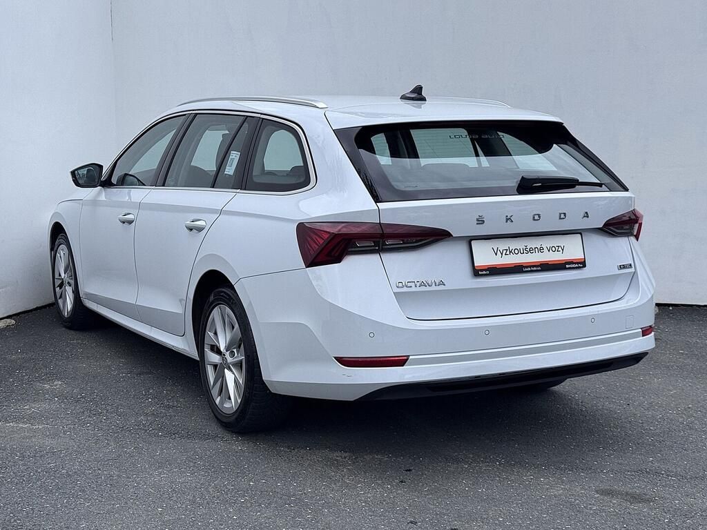 Škoda Octavia, 1.5 TSI 110 kW - fotka 6