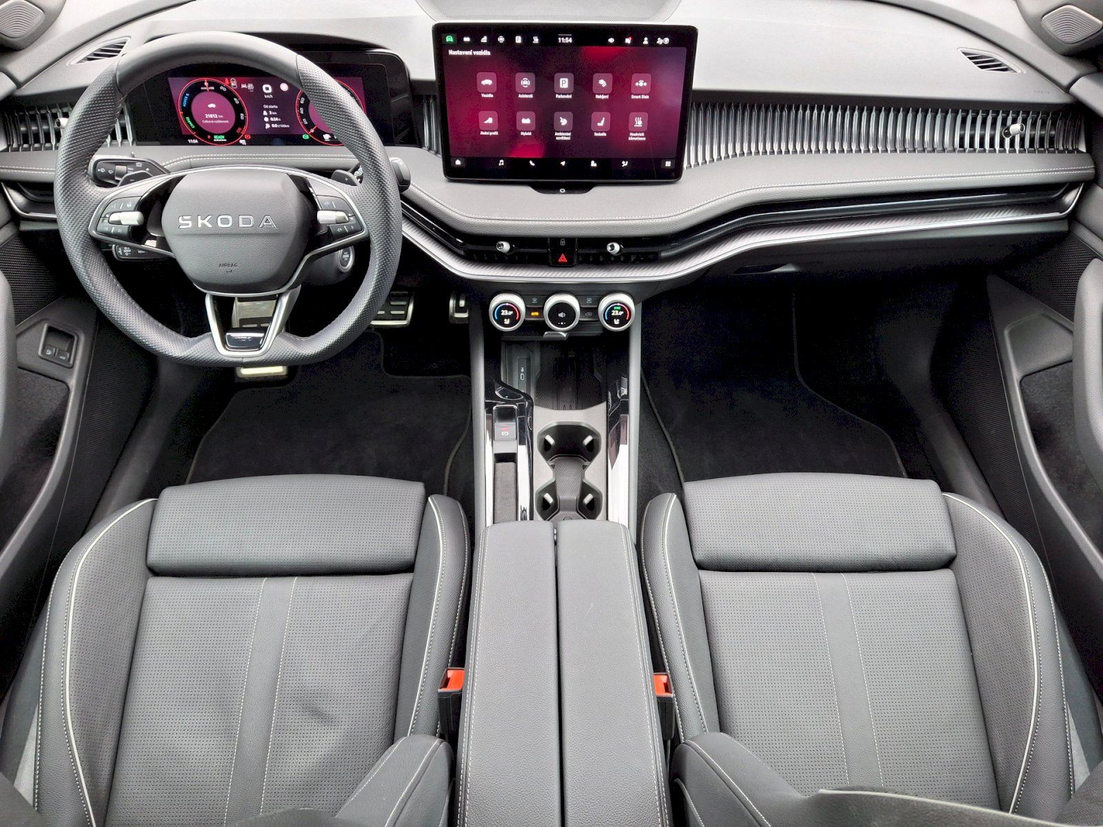 Škoda Superb, Combi iV SportLine DSG 1,5TSi - fotka 5