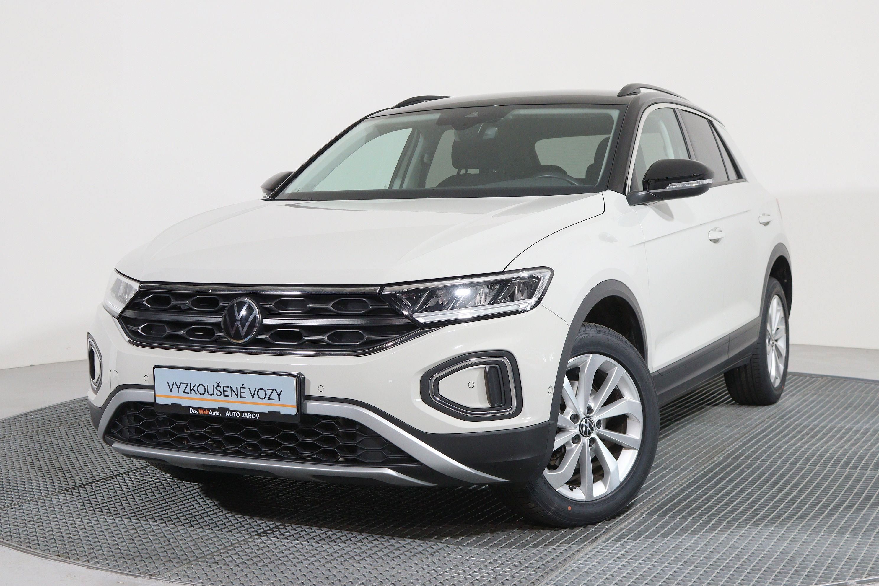 Volkswagen T-Roc, Life 1,5TSI 110 kW DSG/ LED, A