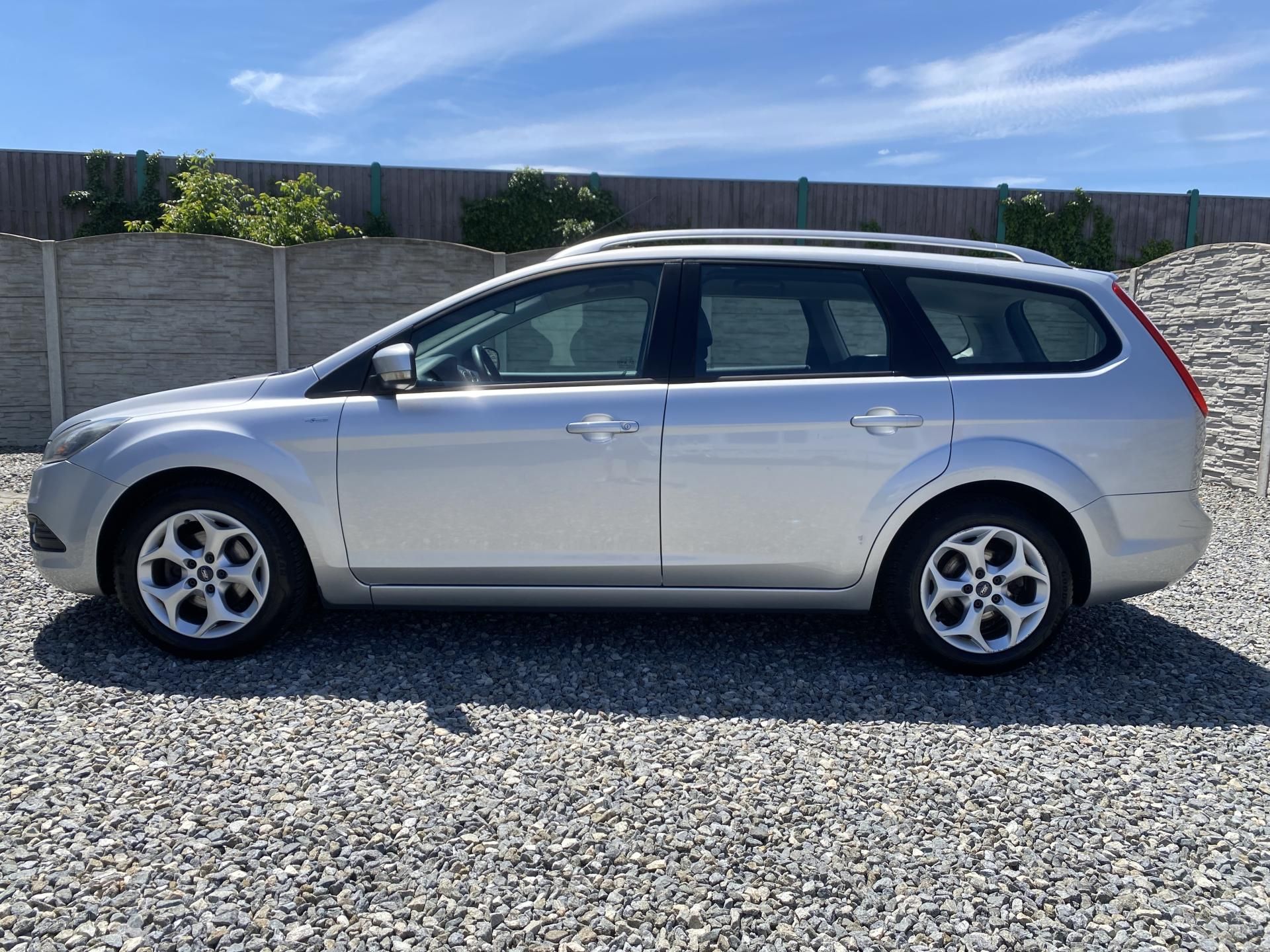 Ford Focus, 1.6 TDCi 90PS KOMBI STK - fotka 6