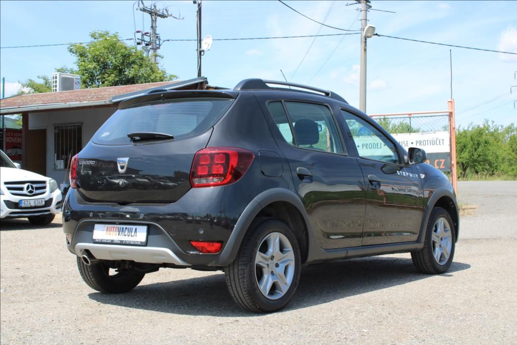 Dacia Sandero, 0,9 TCe  STEPWAY, TOP, ČR - fotka 5