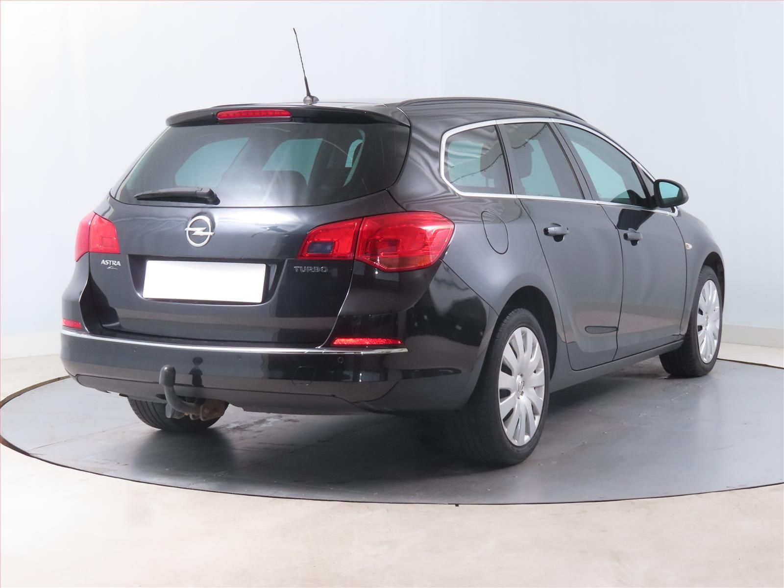 Opel Astra, 1.4 T, Klima - fotka 5