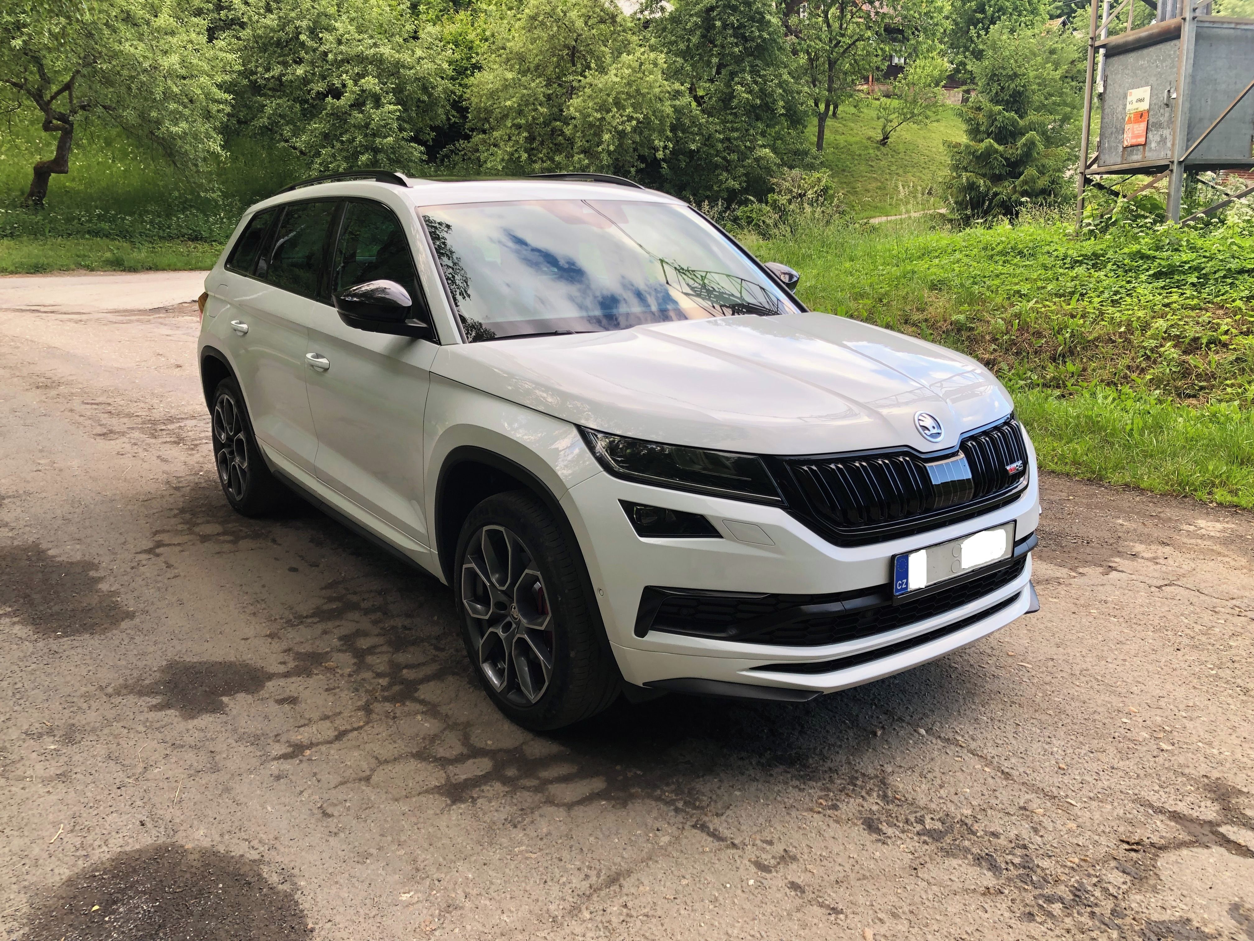 Škoda Kodiaq, 2.0 TDI RS 176 KW 4x4 WEBASTO - fotka 3