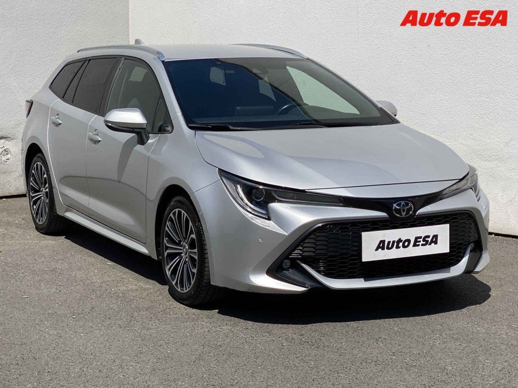 Toyota Corolla, 1.2 T,ČR,Comfort,kamera
