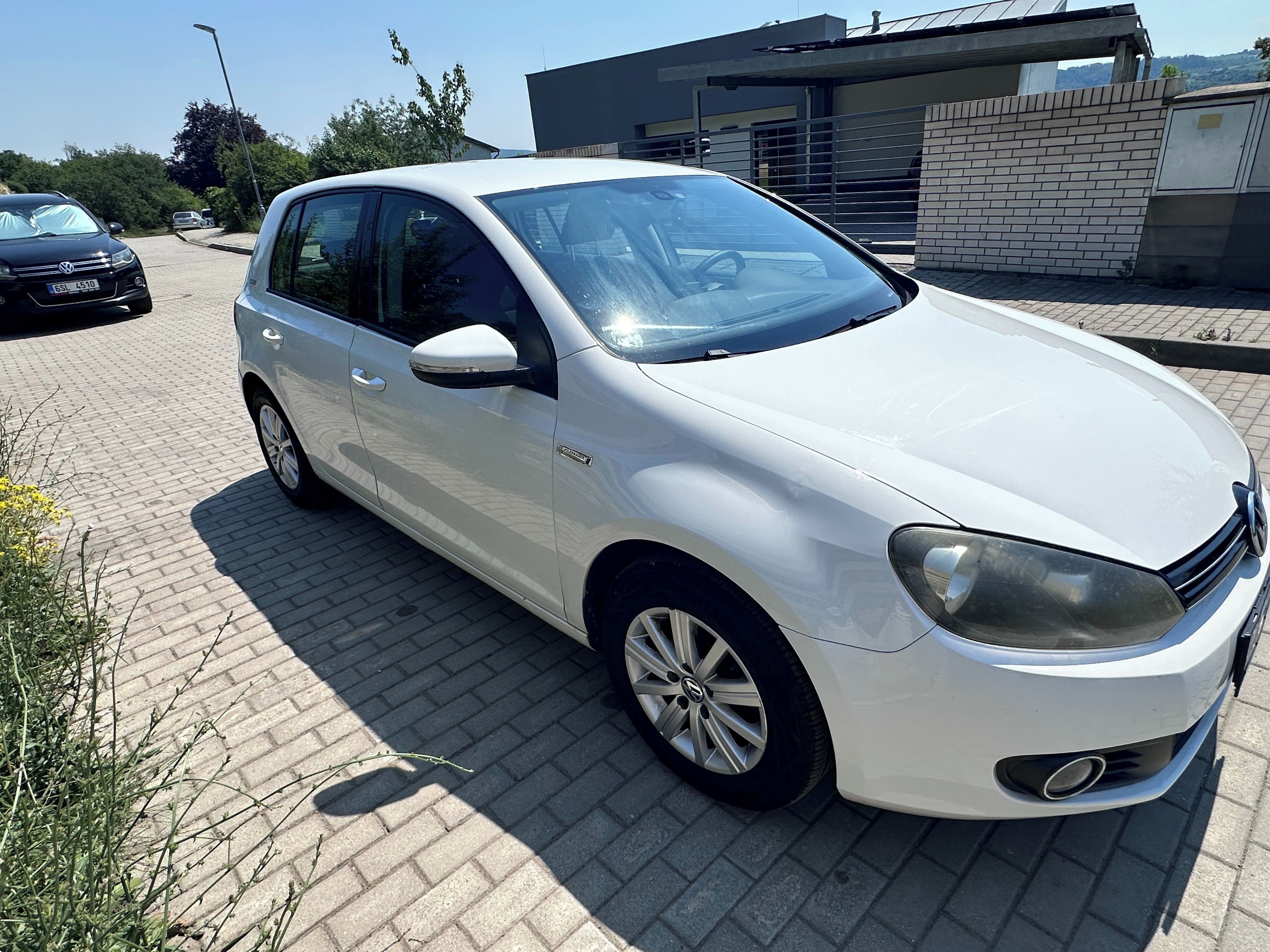Volkswagen Golf, VI, 1.2 servisováno - fotka 3