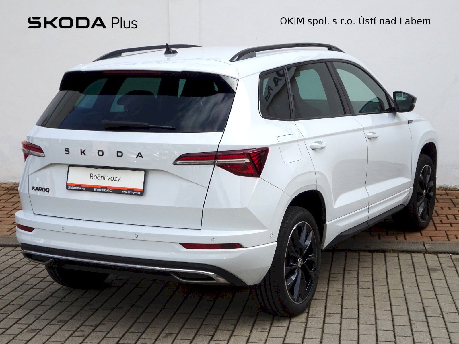 Škoda Karoq, 2,0TDi /110kW  DSG Sportline - fotka 2